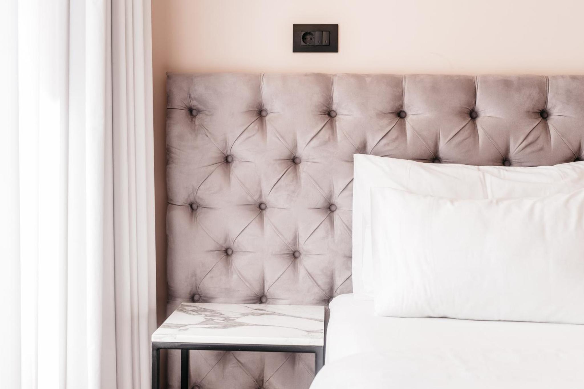 Superior Double or Twin Room with City View photo 3