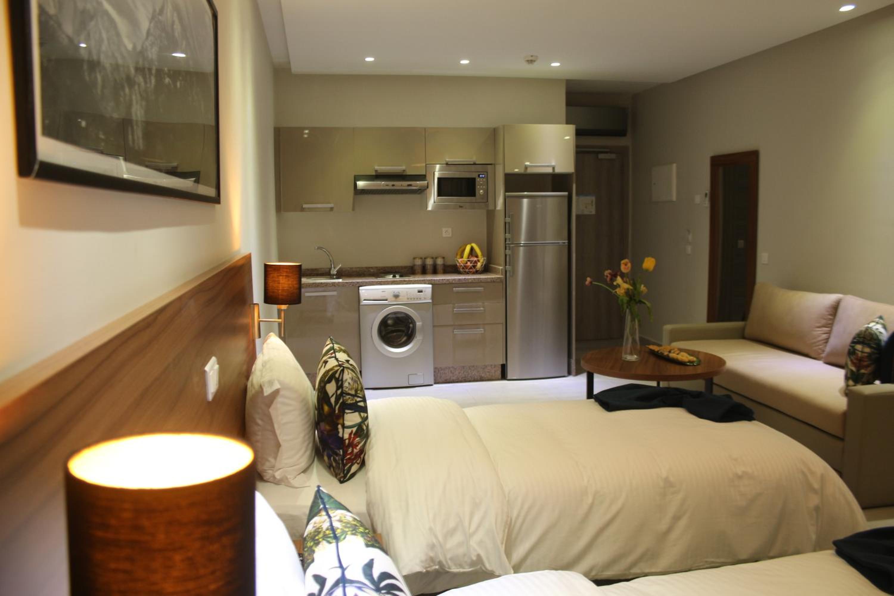 Room with Kitchenette - Photo 1