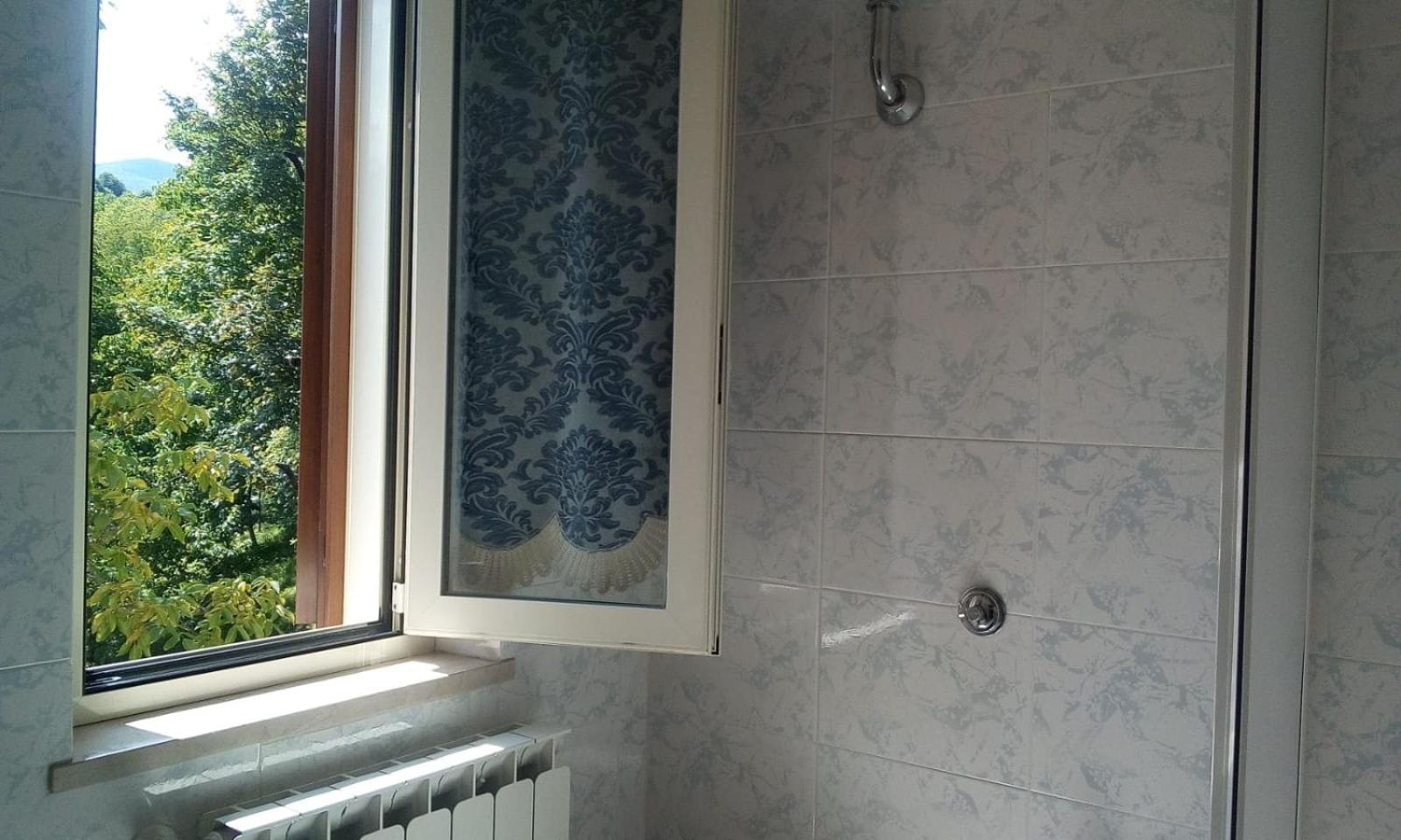 Large Double or Twin Room photo 3