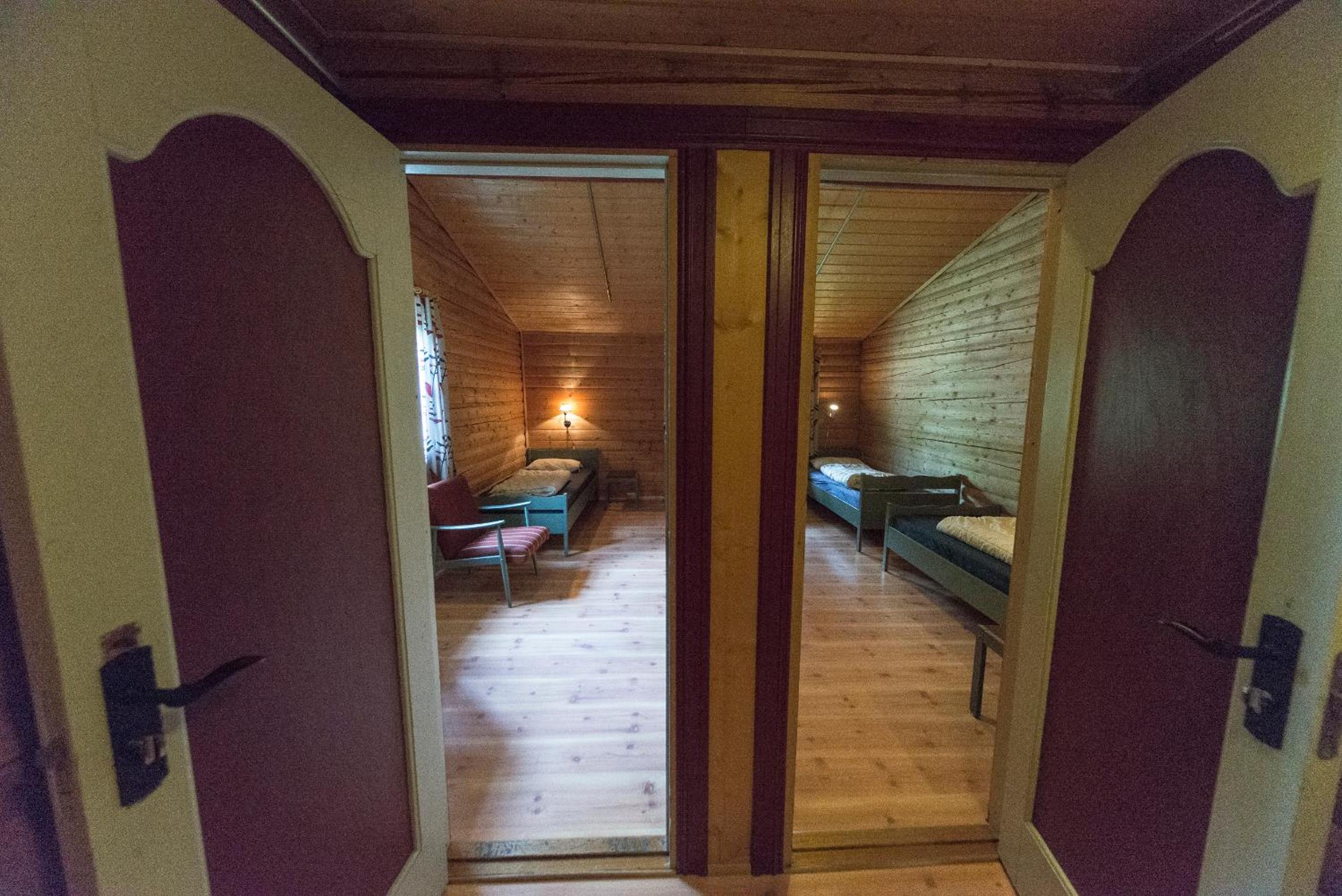Quadruple Room with Shower - Photo 6