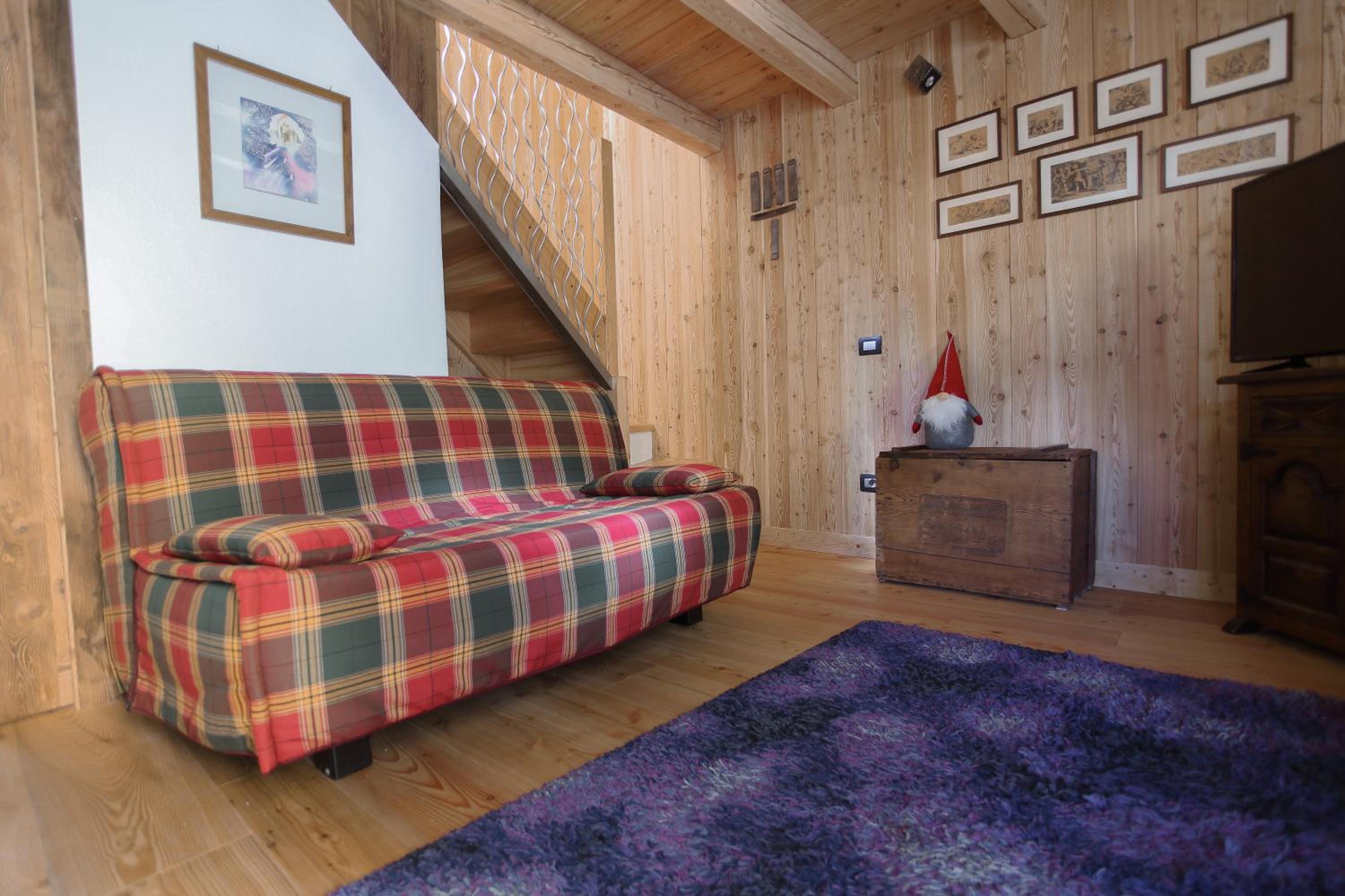 Apartment - Split Level photo 3