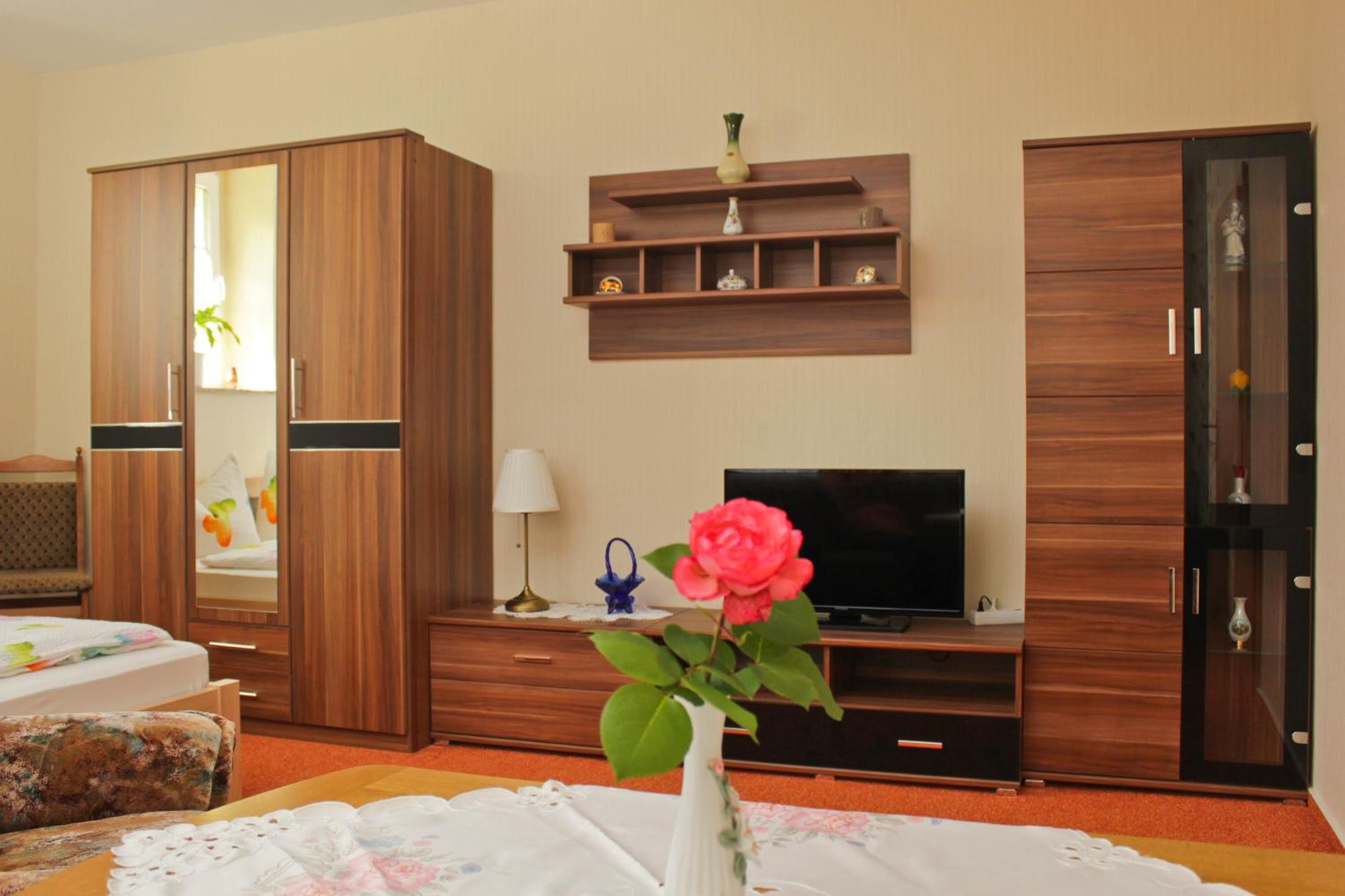 Studio Apartment photo 1