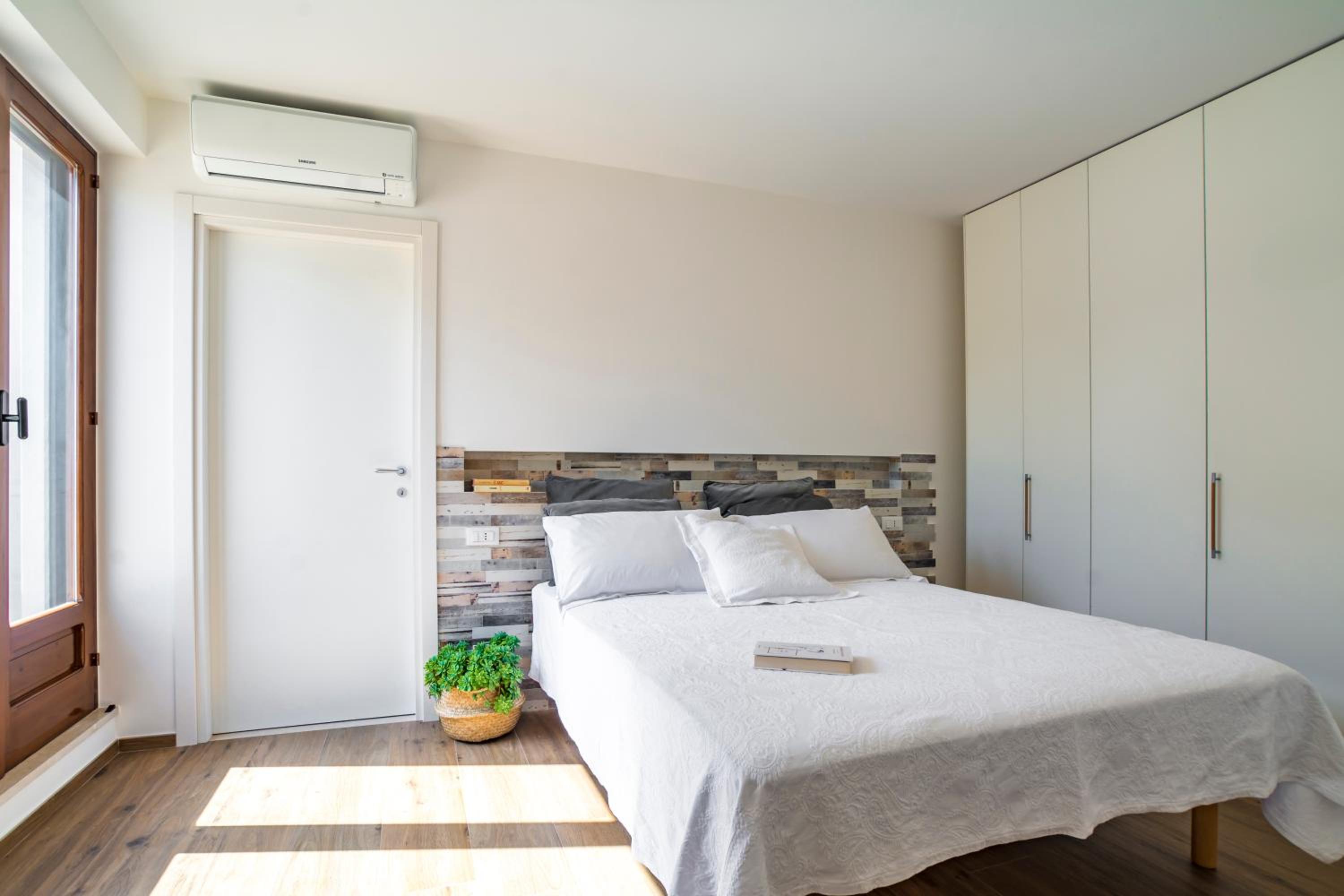 Double Room with Terrace - Photo 1