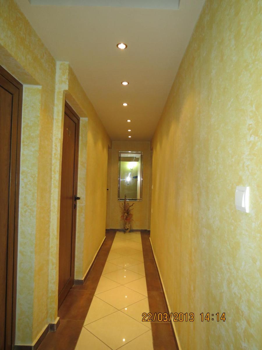 Twin Room with Balcony photo 3