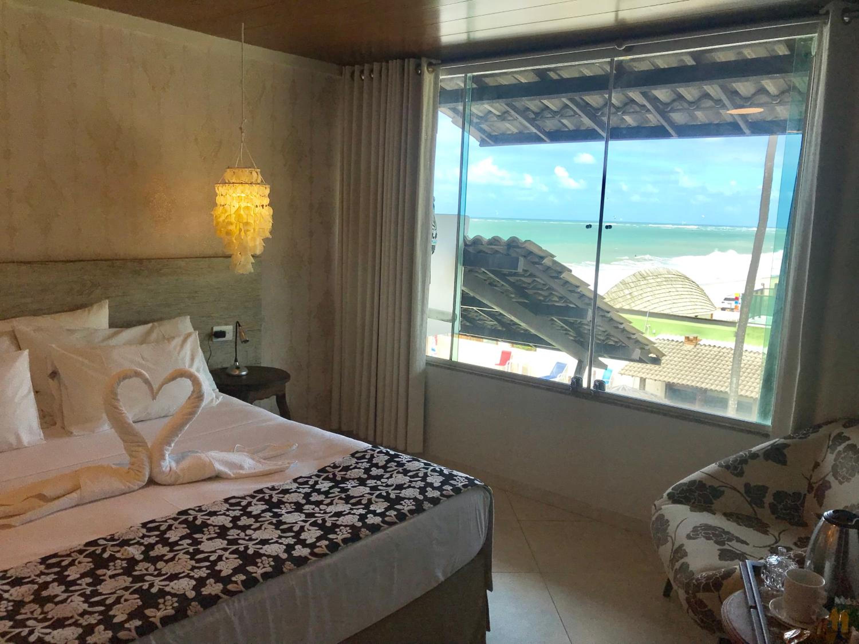 Romantic Double Room with Side View photo 3