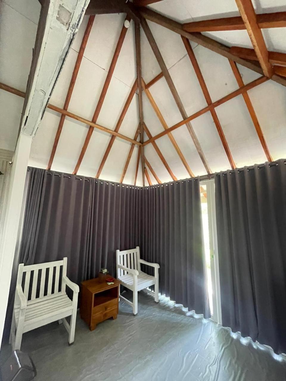Bungalow with Garden View photo 3