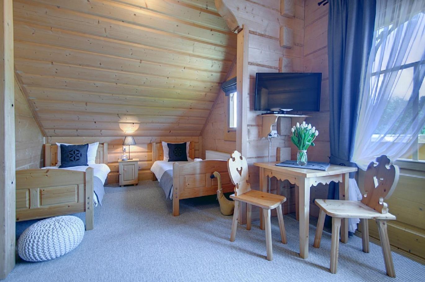 Deluxe Family Room photo 2