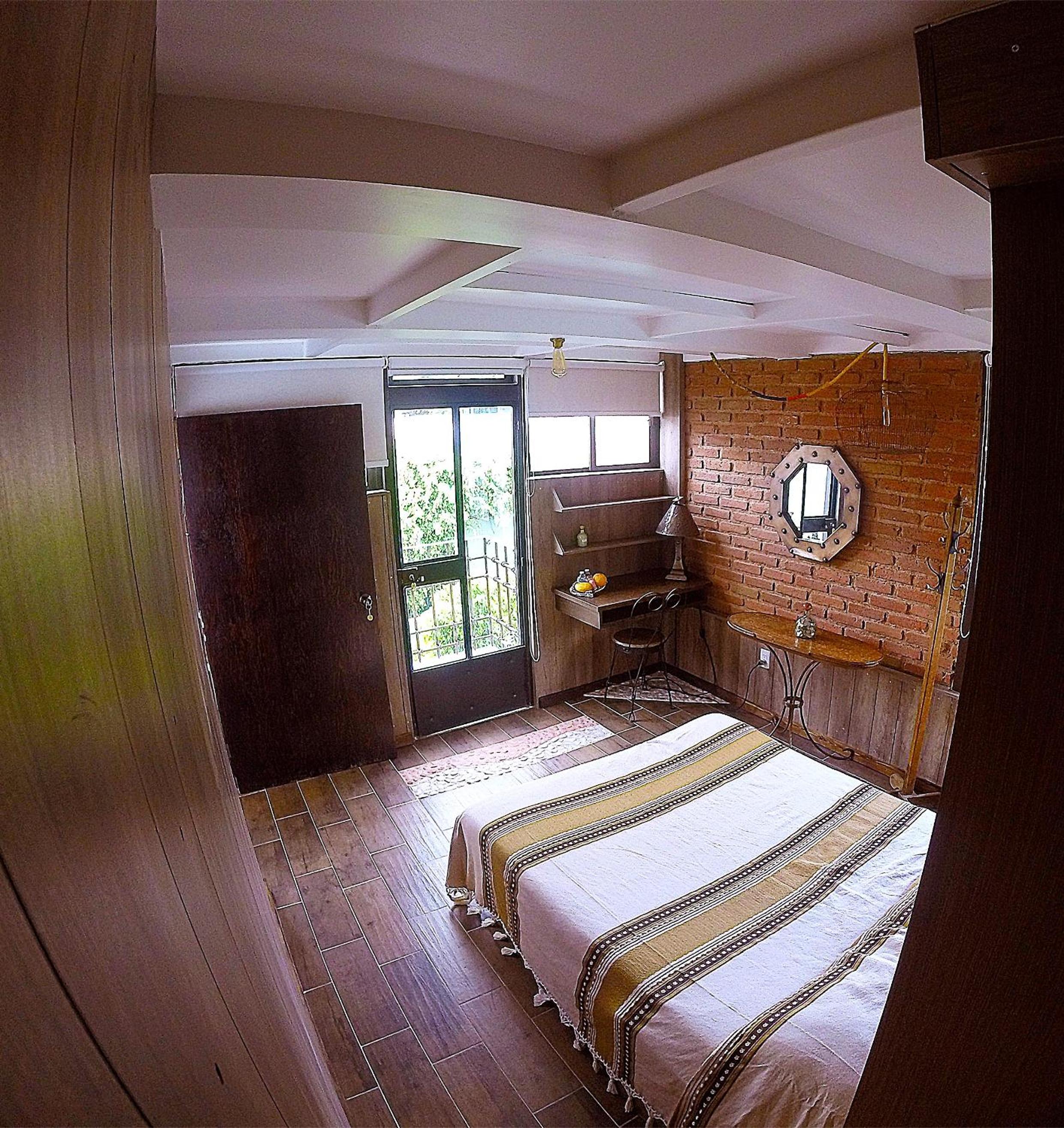 Deluxe Double Room - Photo 5