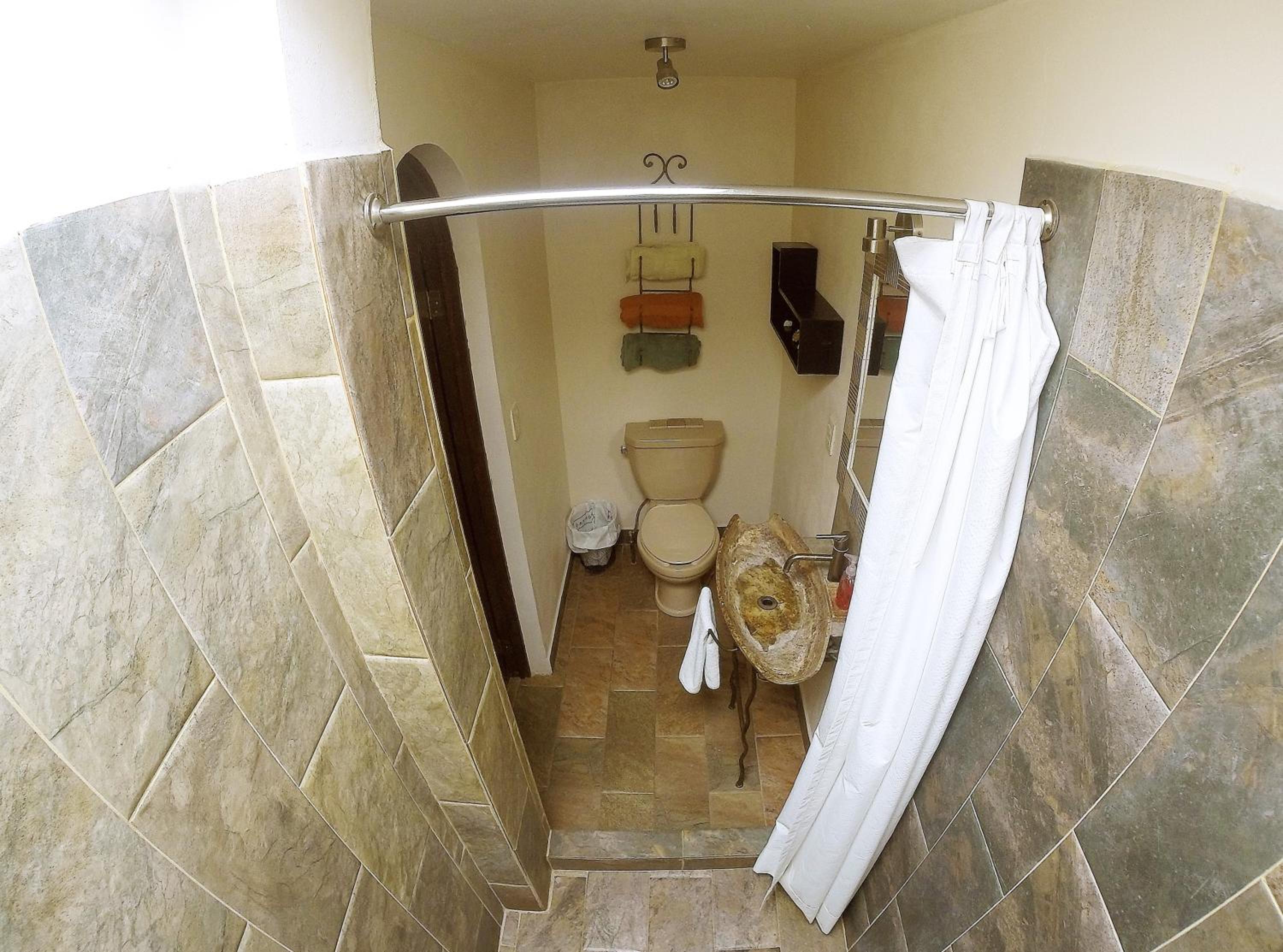 Superior Double Room with Two Double Beds - Photo 8