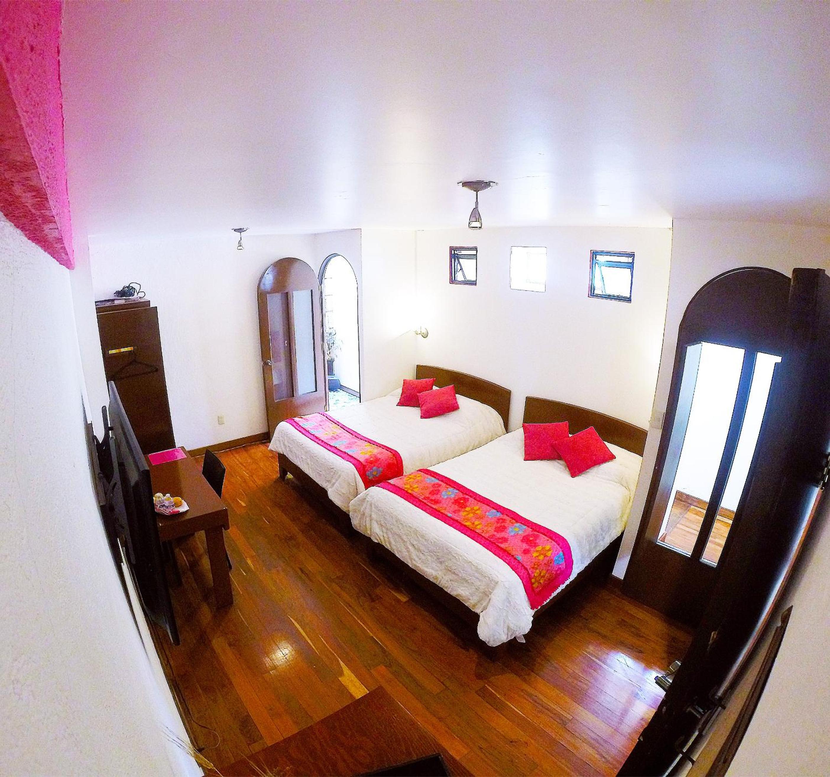 Comfort Quadruple Room - Photo 7