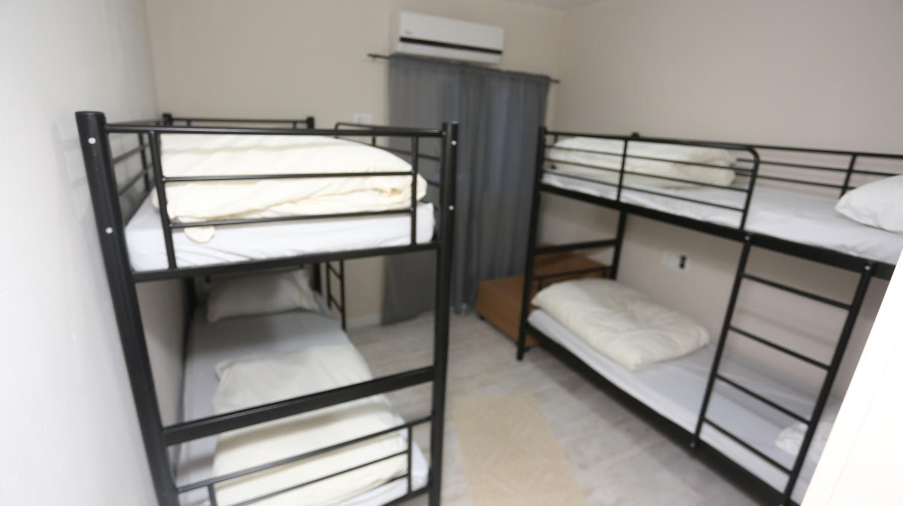 Deluxe King Suite - Photo 24