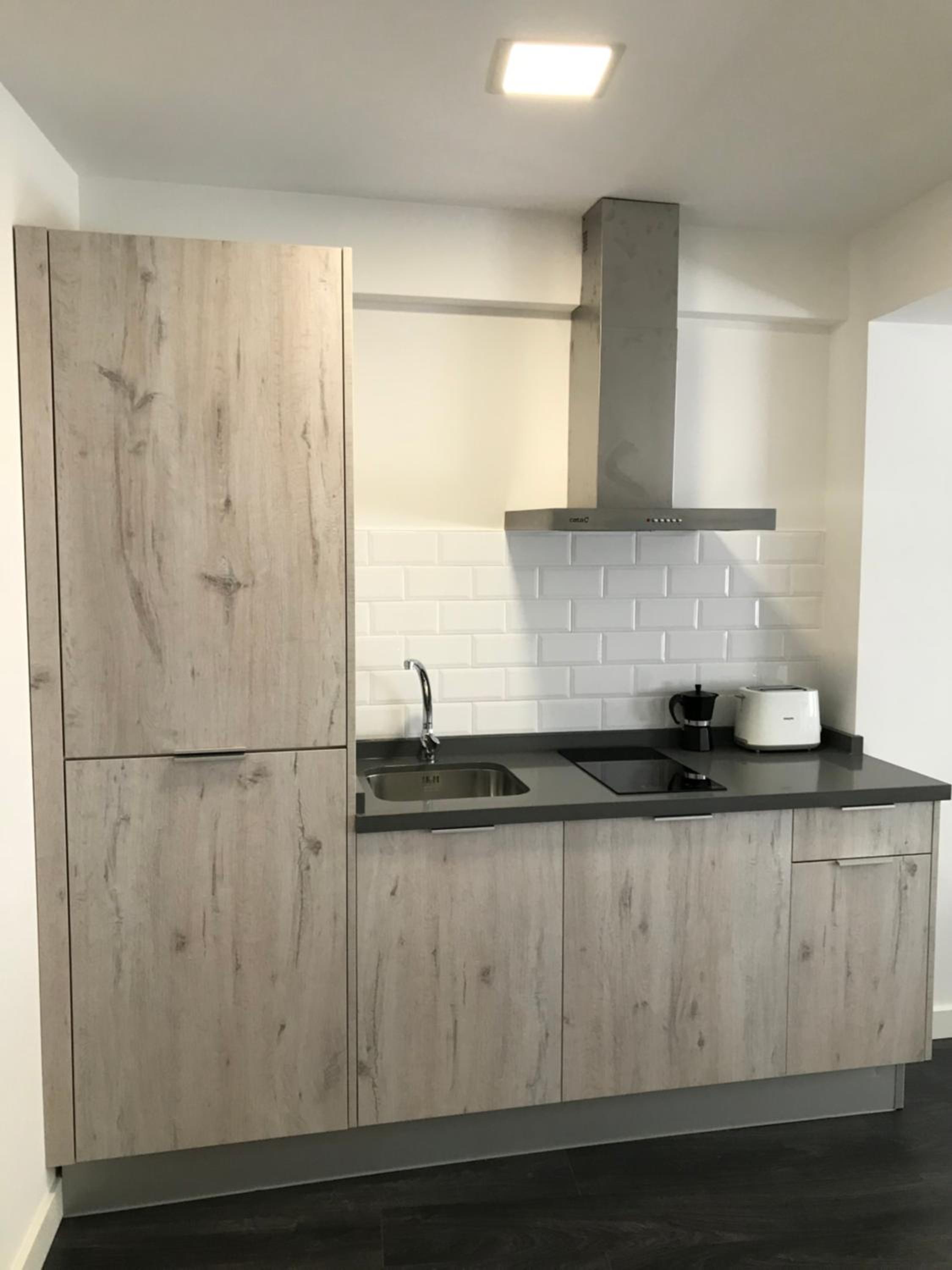 Studio Apartment - Photo 9