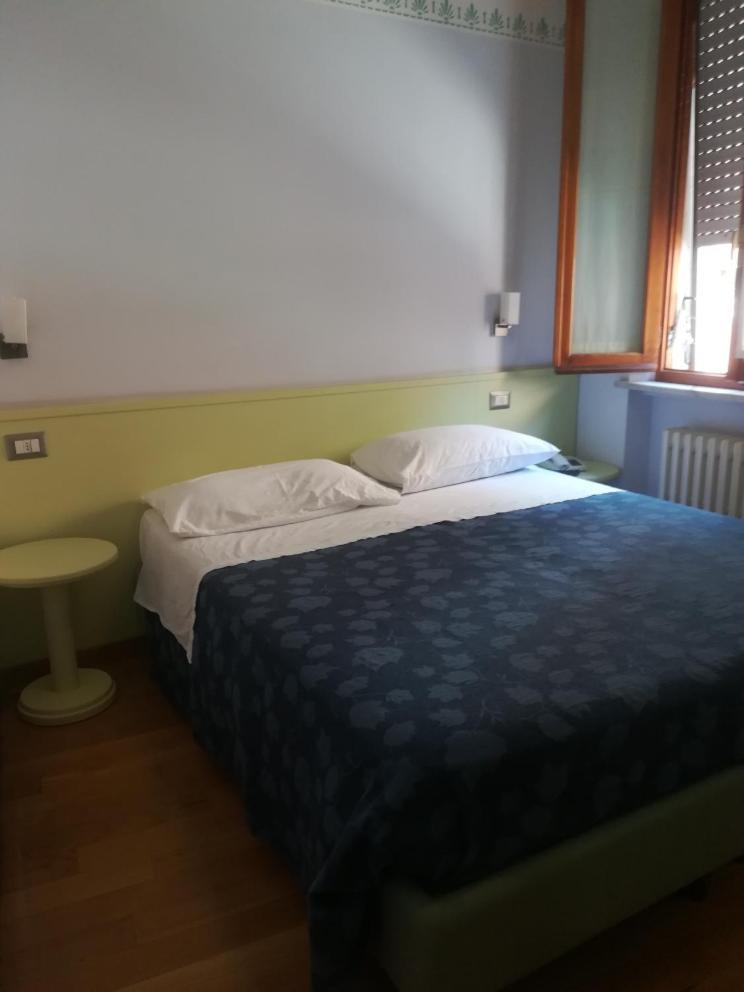 Small Double Room photo 2