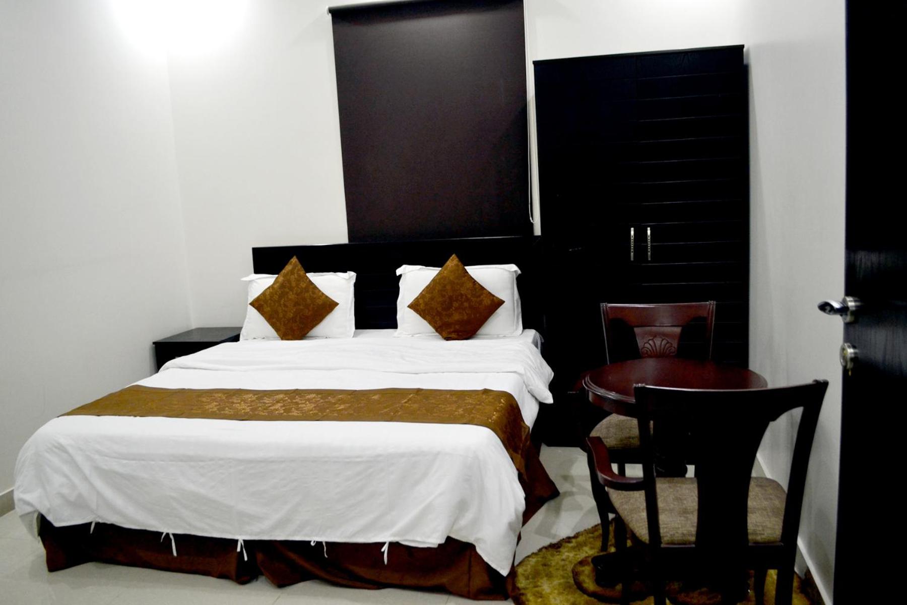 Deluxe Room (2 Adults + 1 Child) photo 3
