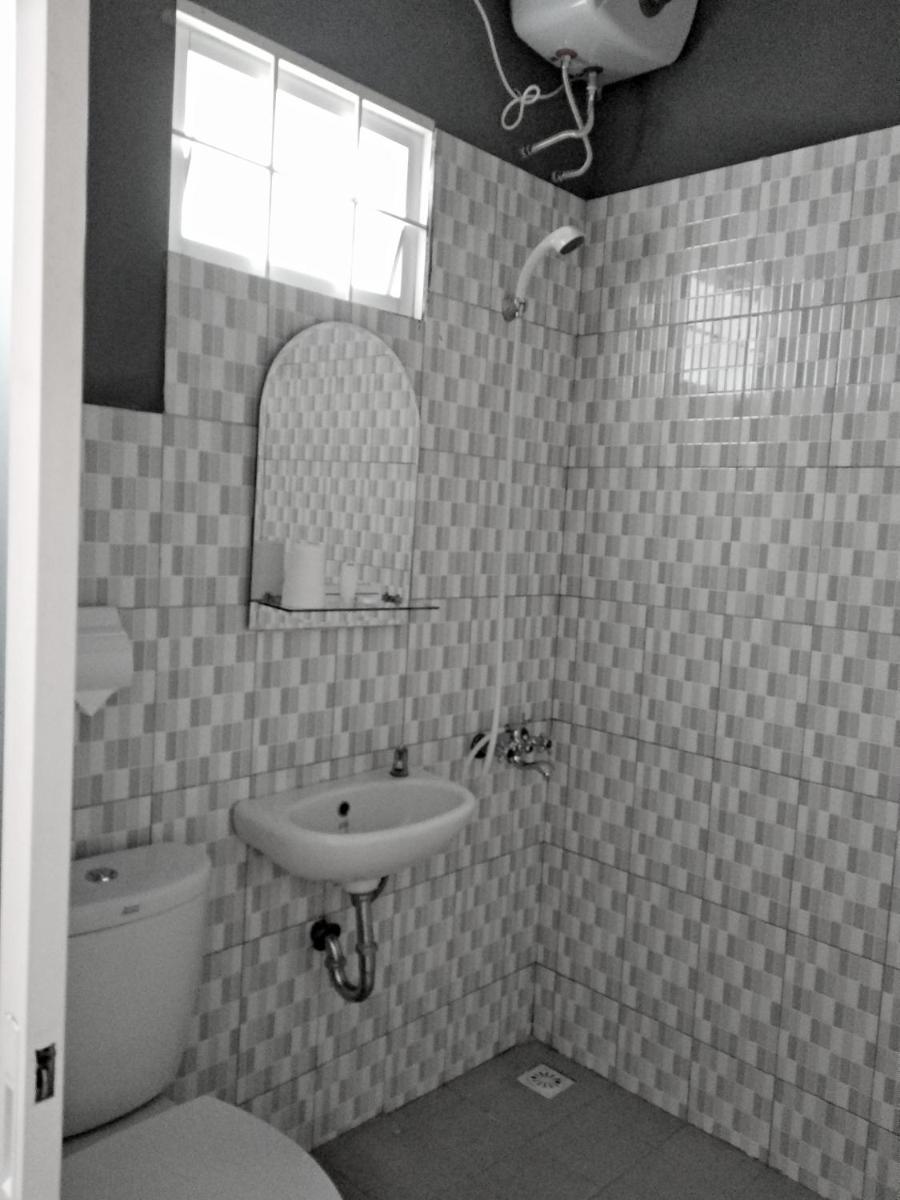 Budget Double Room photo 2