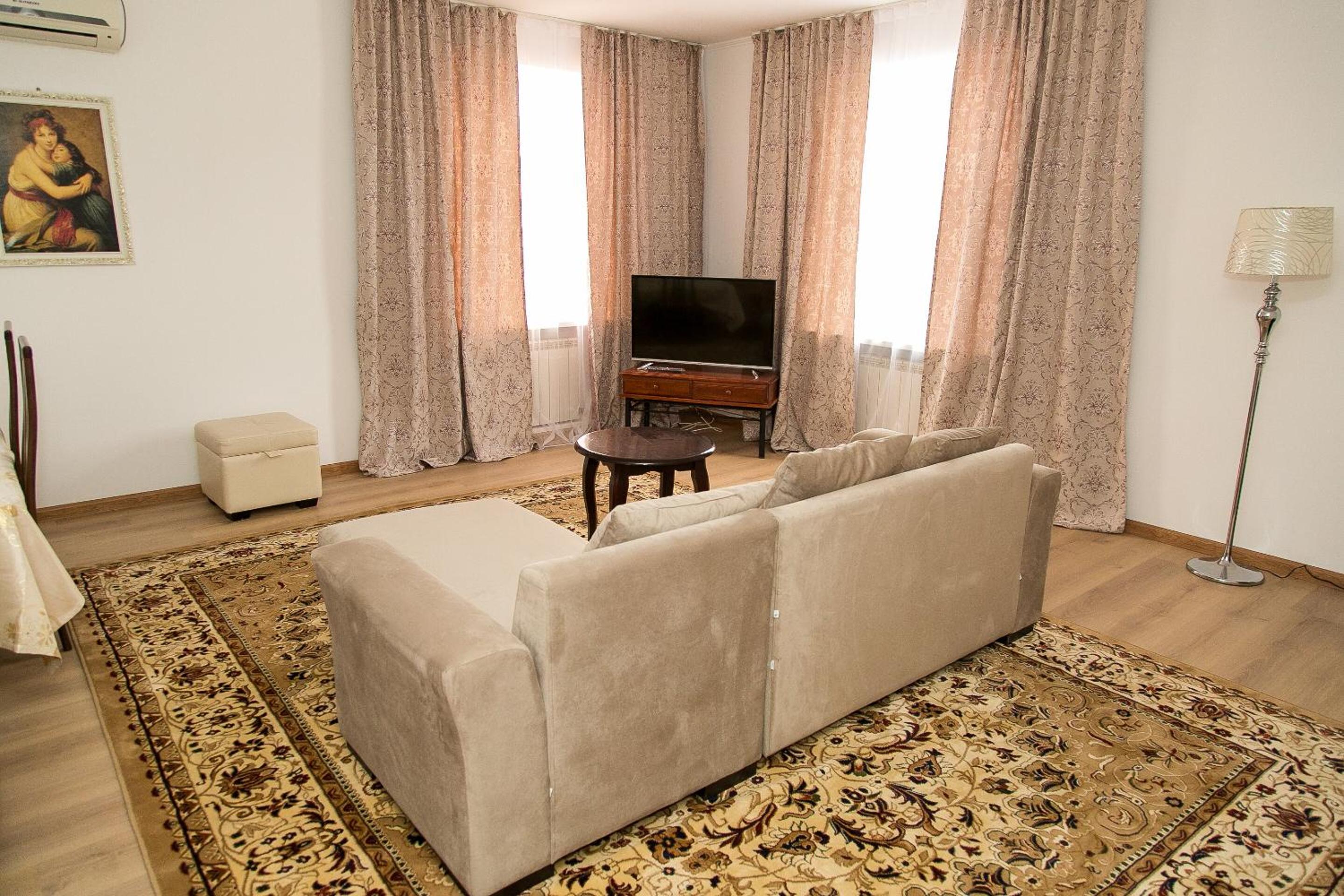 One-Bedroom Suite photo 3