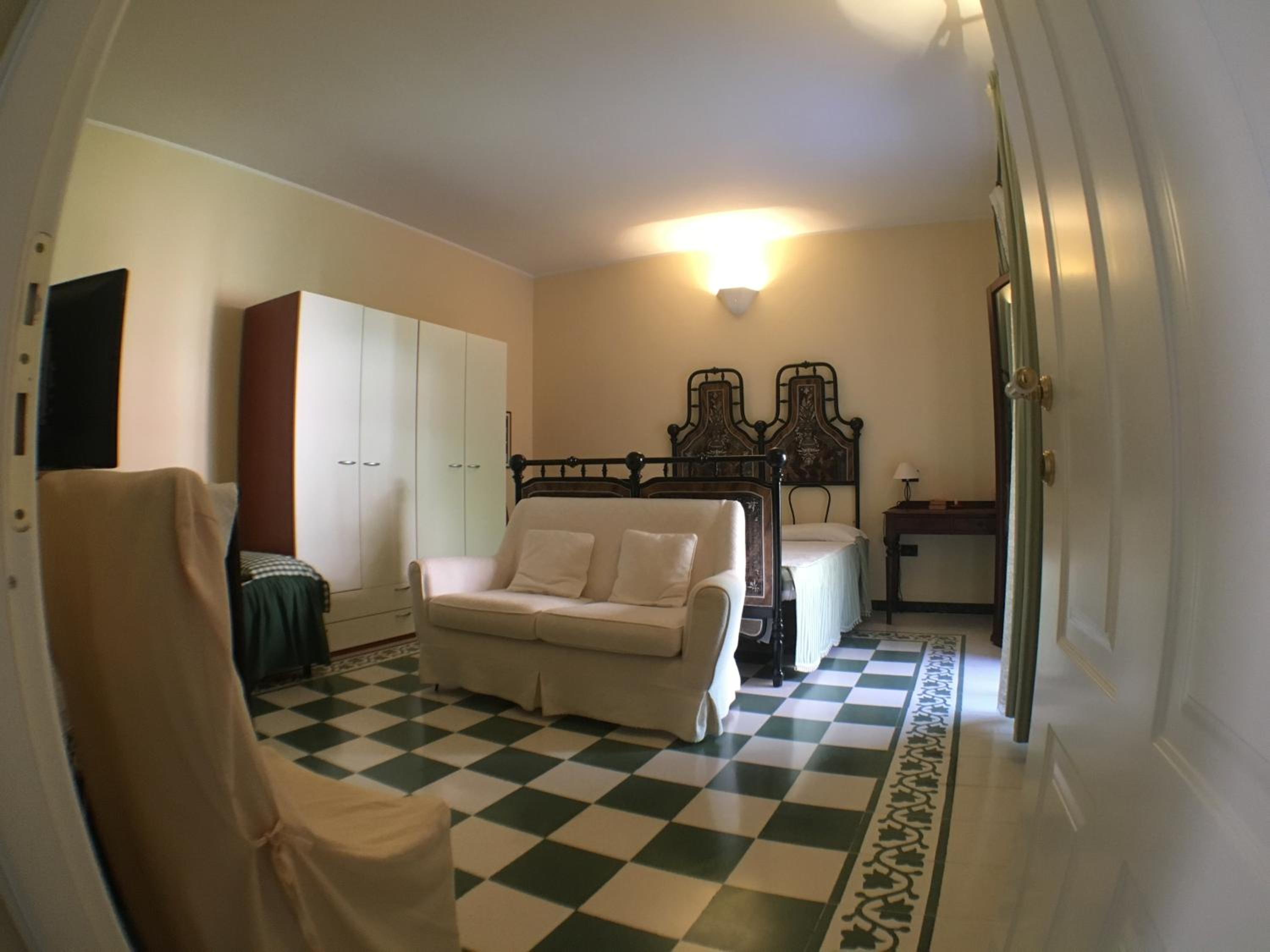King Room