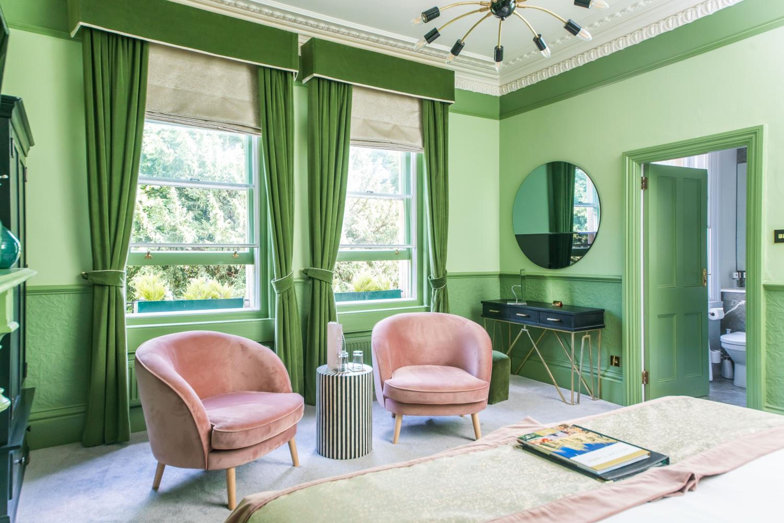 Superior Double or Twin Room - Photo 14