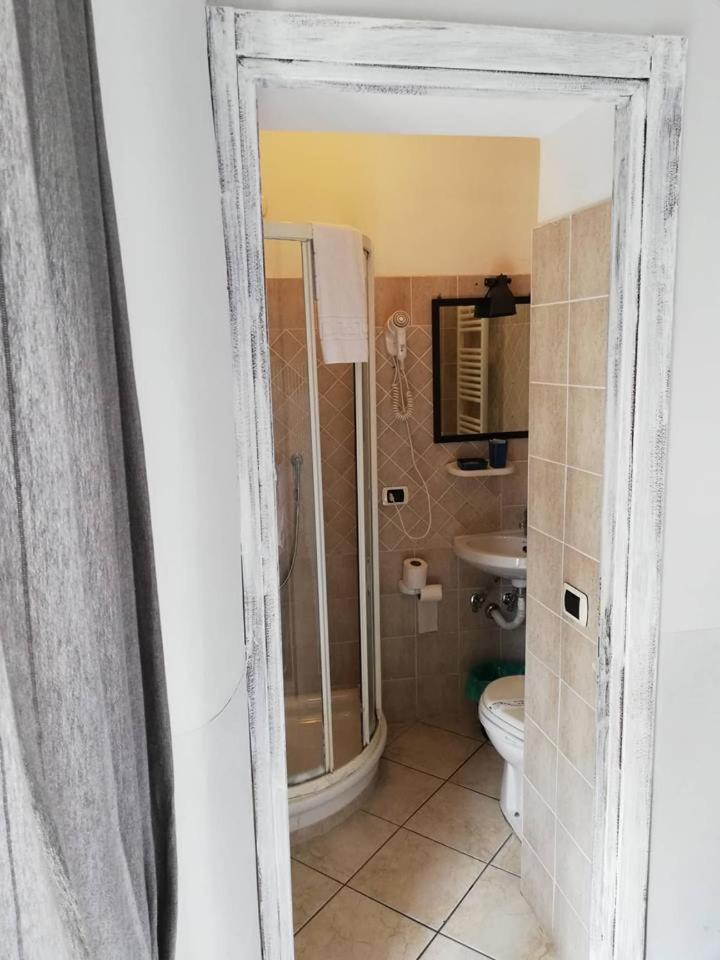 Double or Twin Room with Balcony photo 2