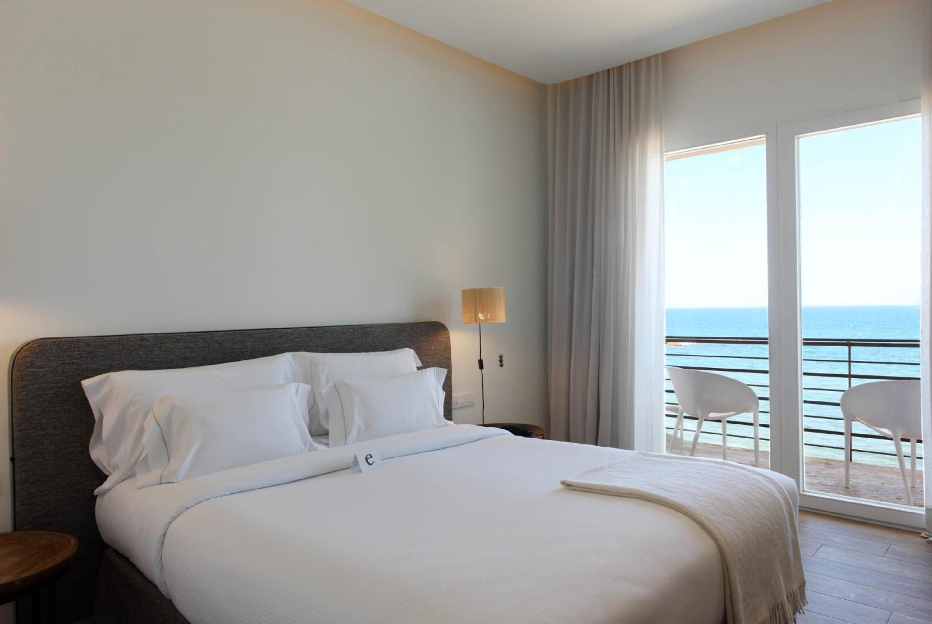 Habitación Doble con Vista al Mar y Balcón