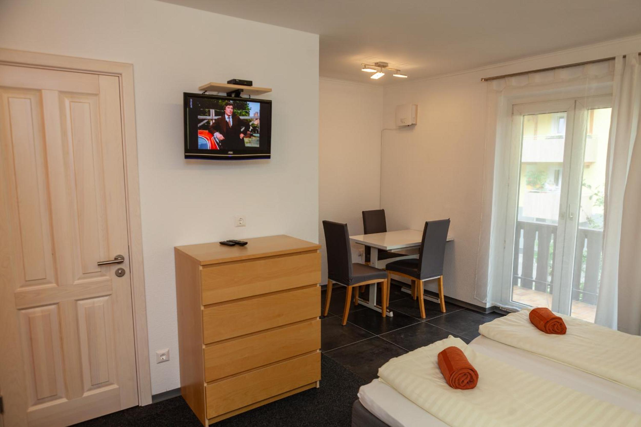 Studio Apartment with Balcony