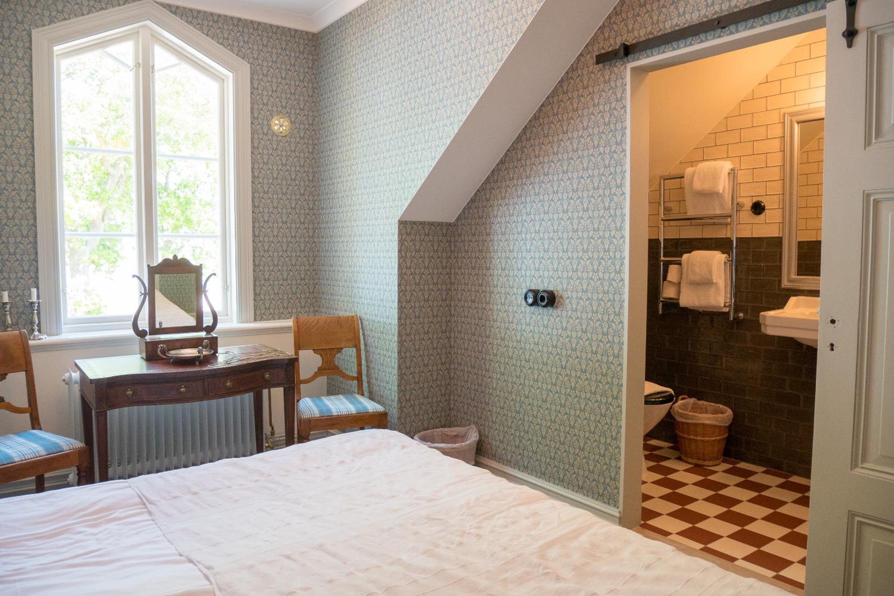 Deluxe Double Room with Sea View photo 2
