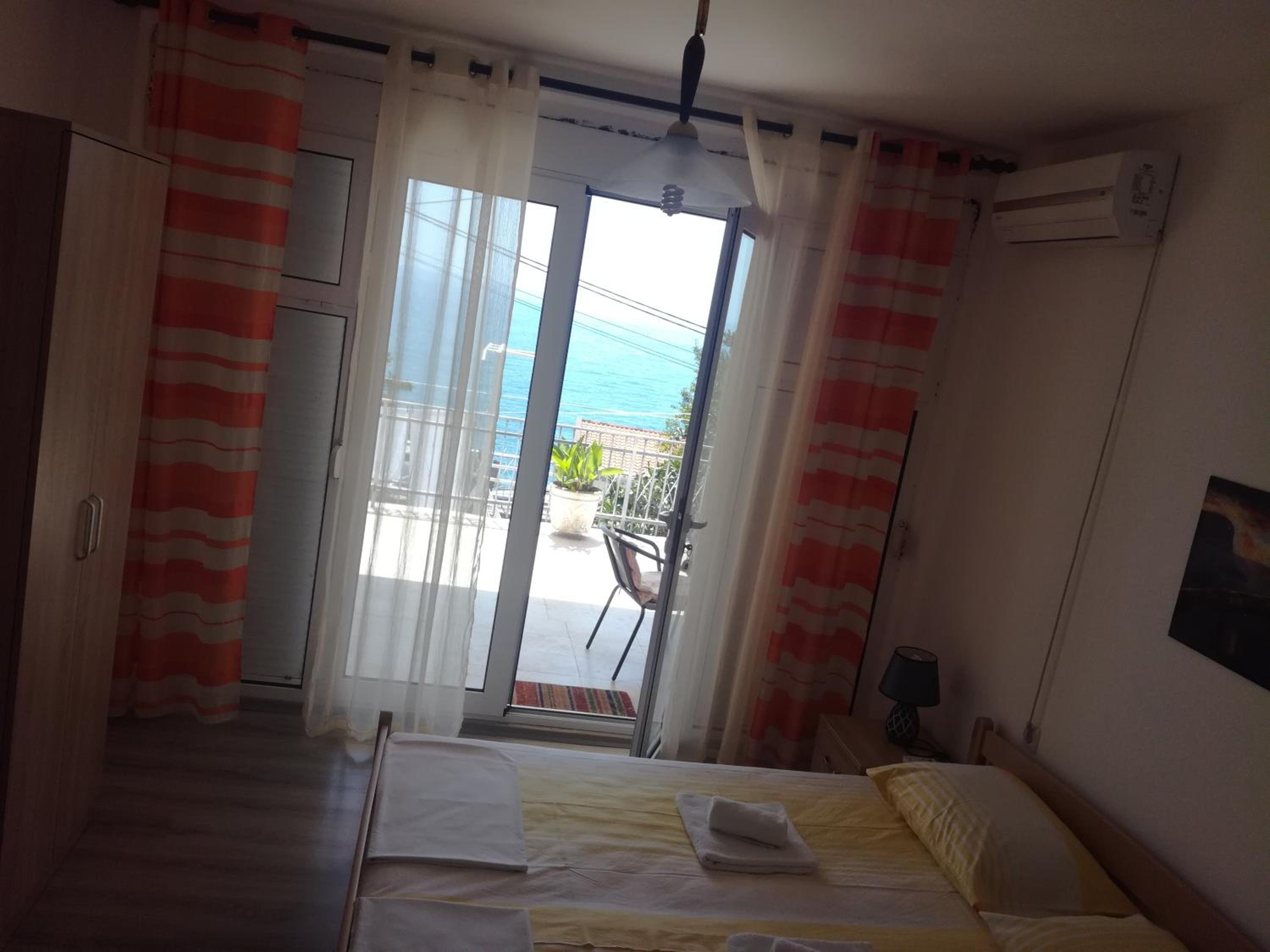 Apartment with Sea View photo 3