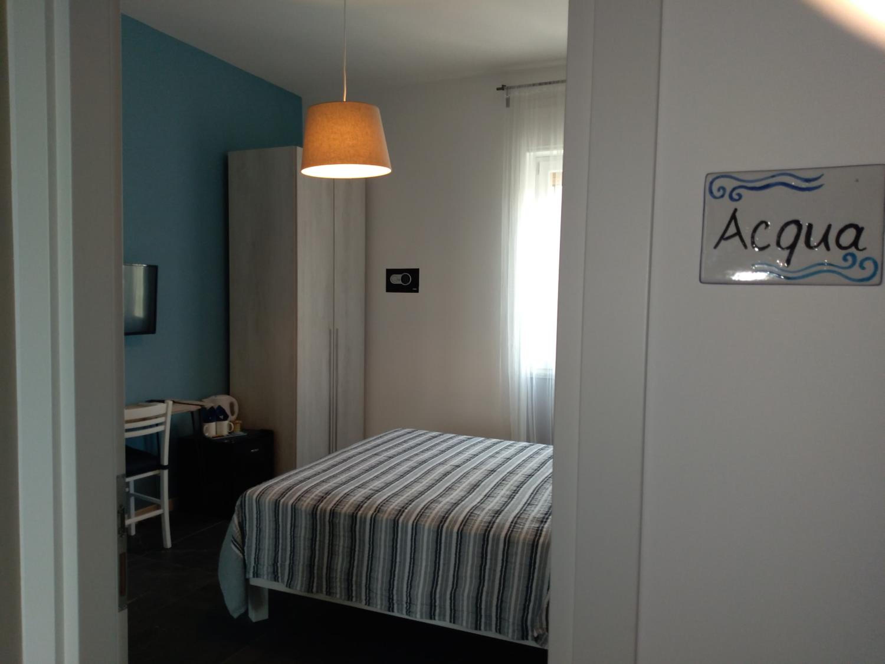 Double Room with Private Bathroom photo 3