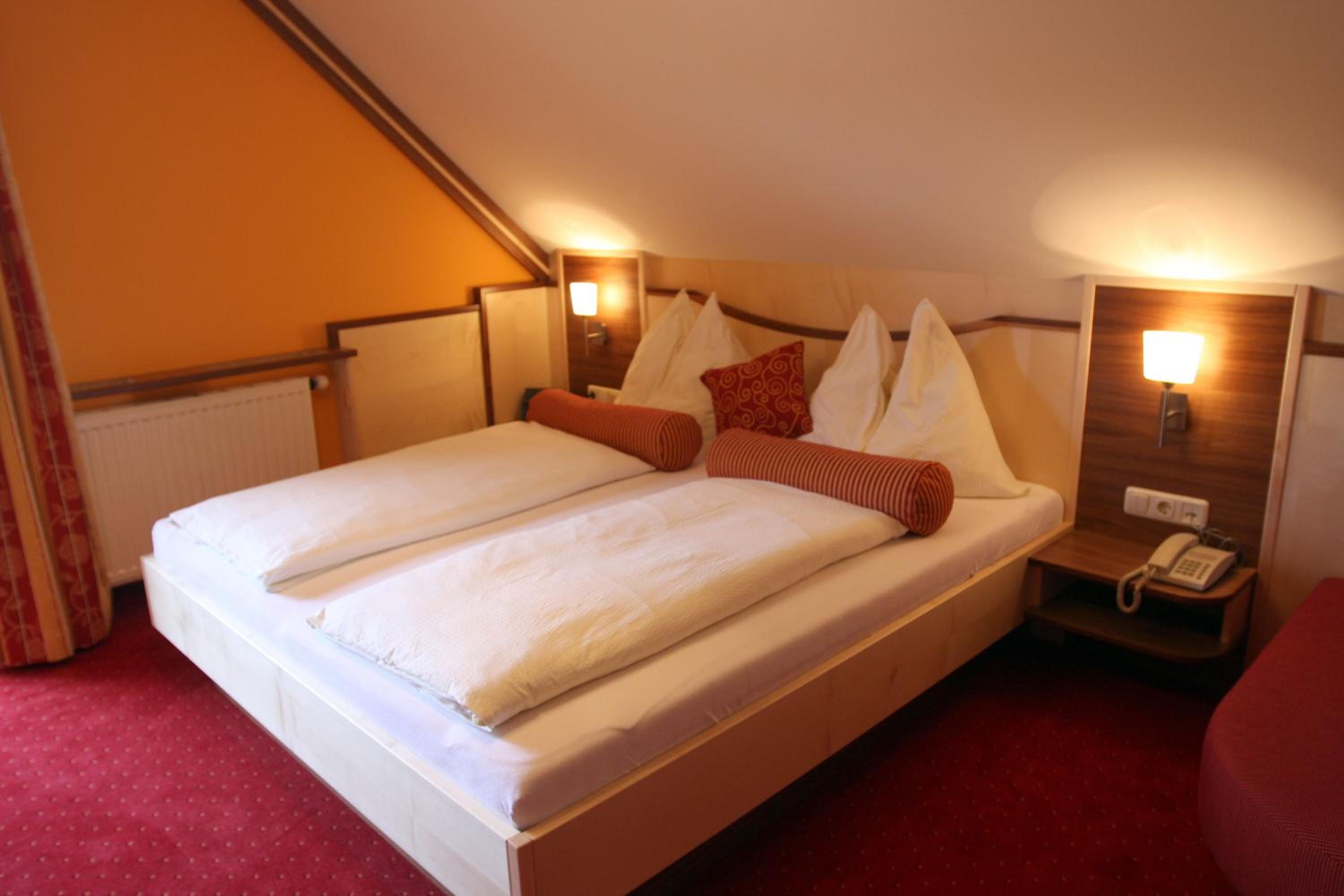 Double Room - Photo 3
