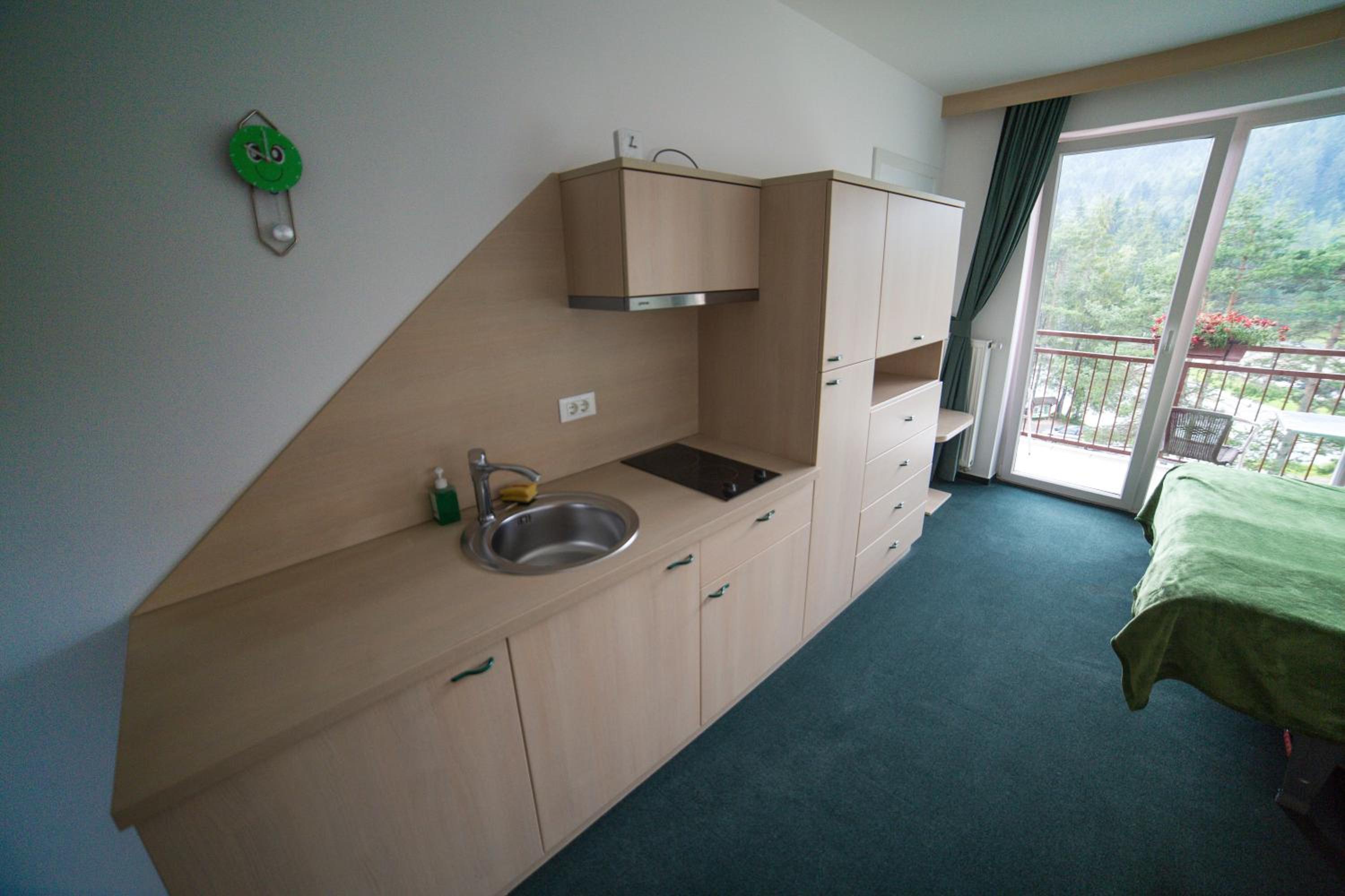 Two-Bedroom Apartment - Photo 3