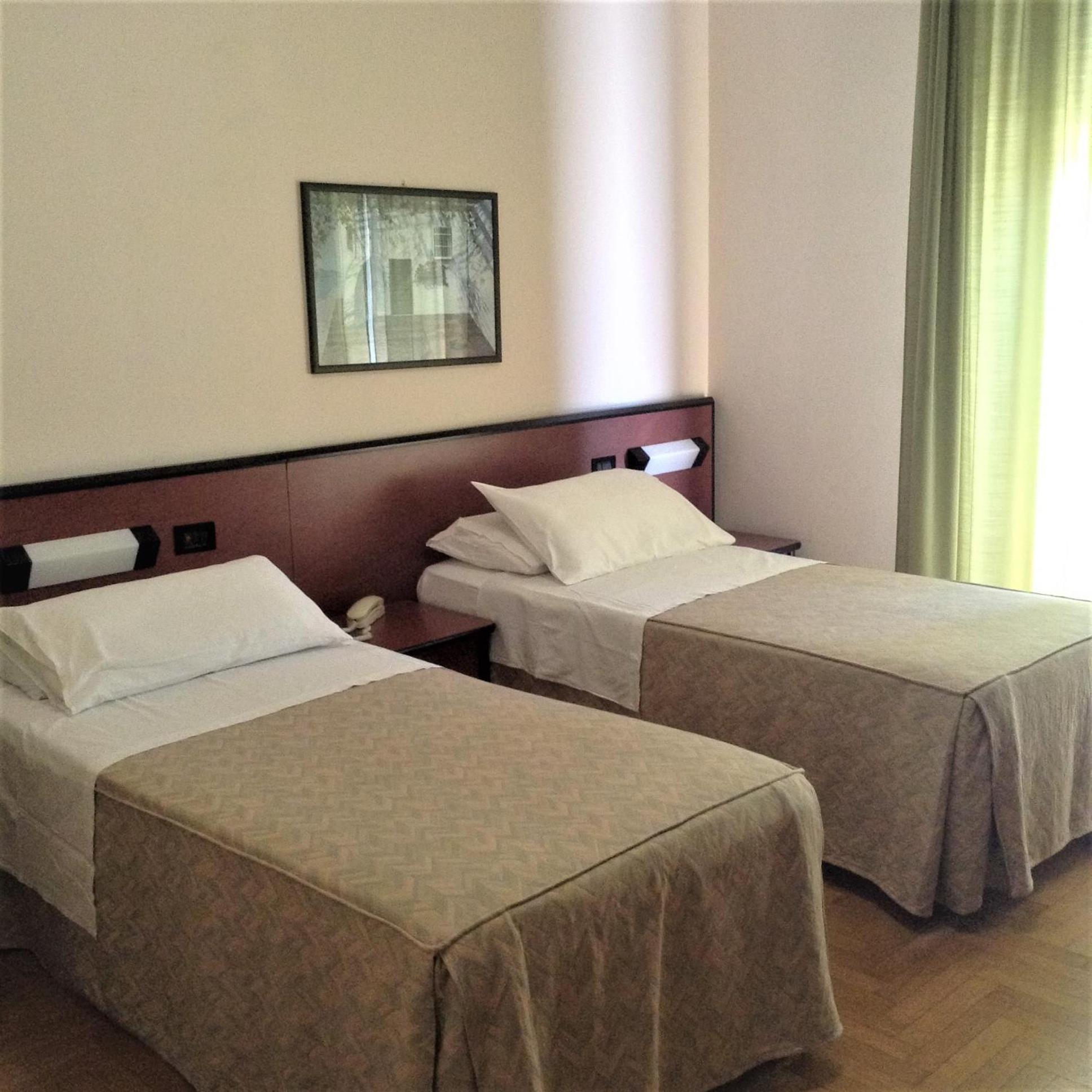 Double or Twin Room photo 1