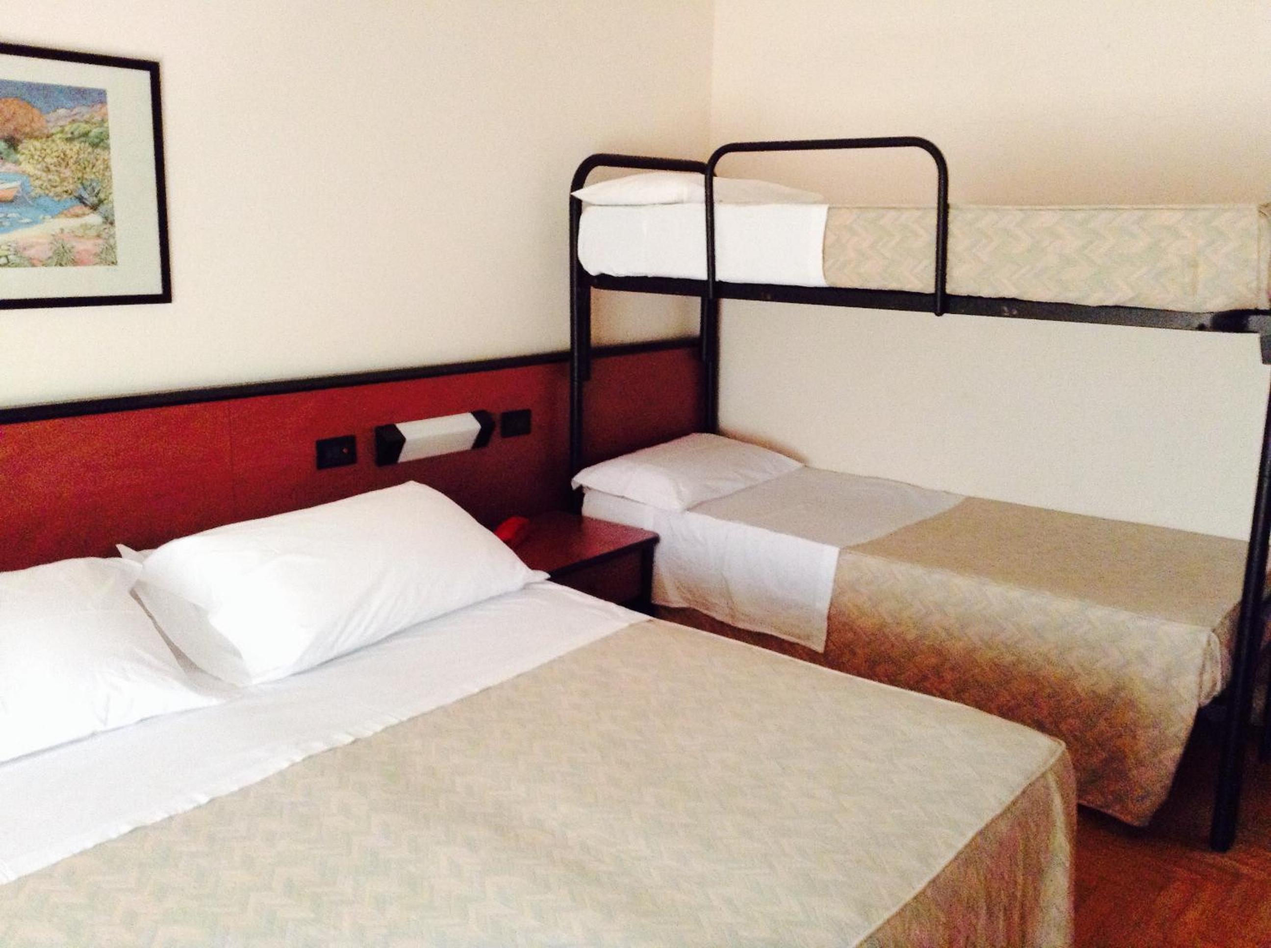 Quadruple Room photo 1