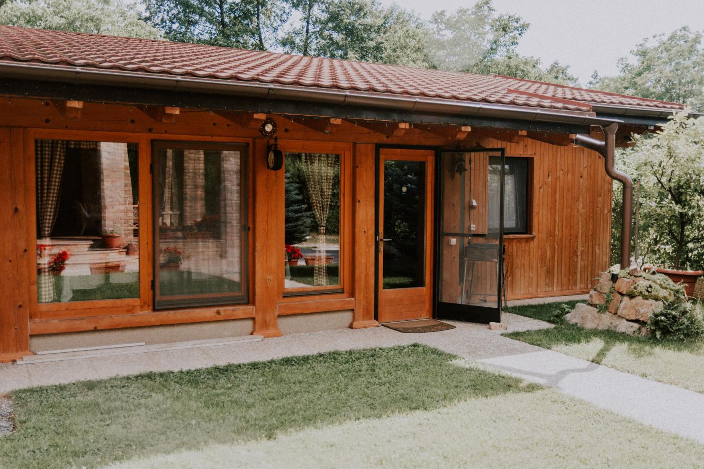 Villa photo 2