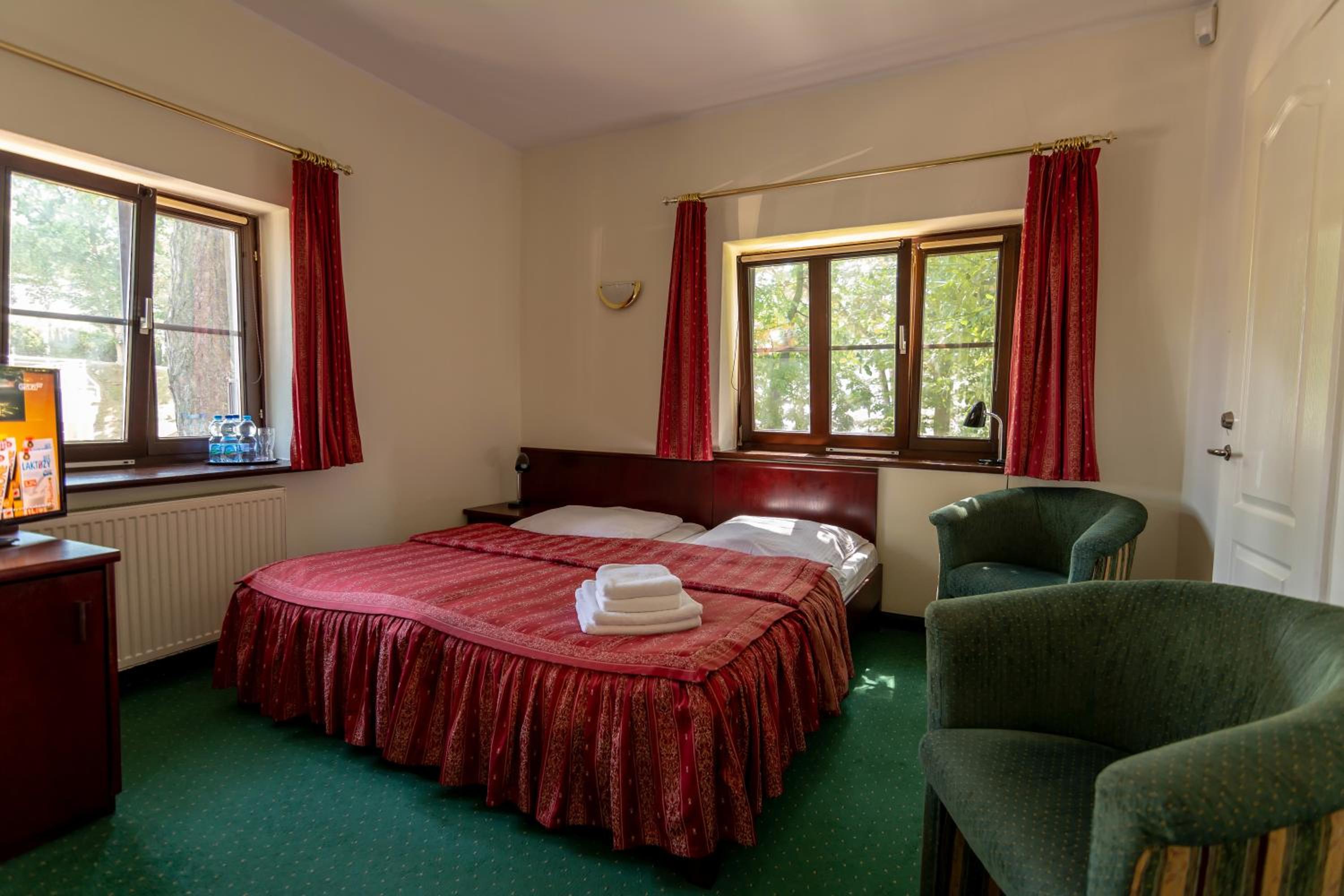 Double or Twin Room with Garden View