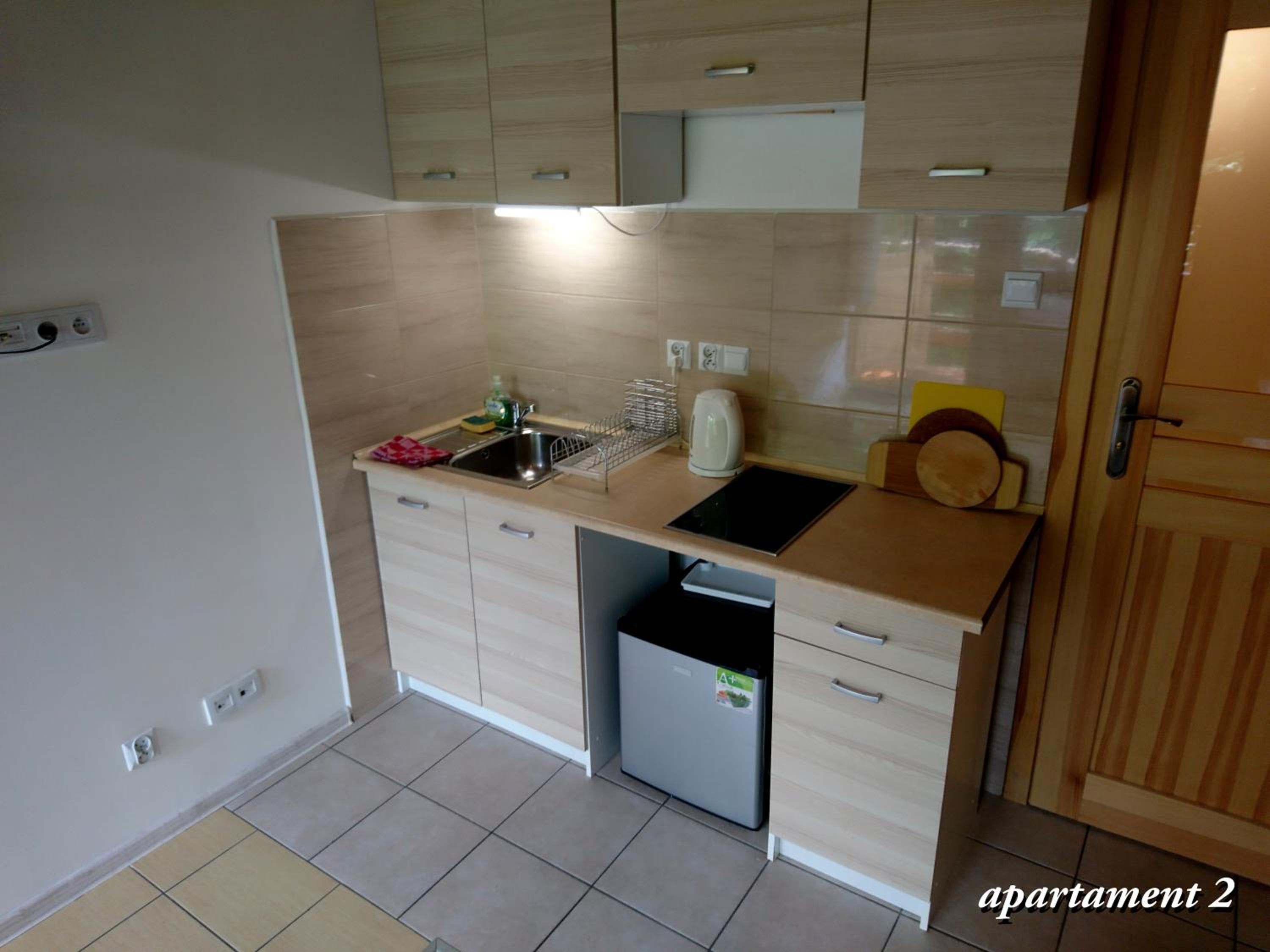 Apartment with Mountain View - Photo 5
