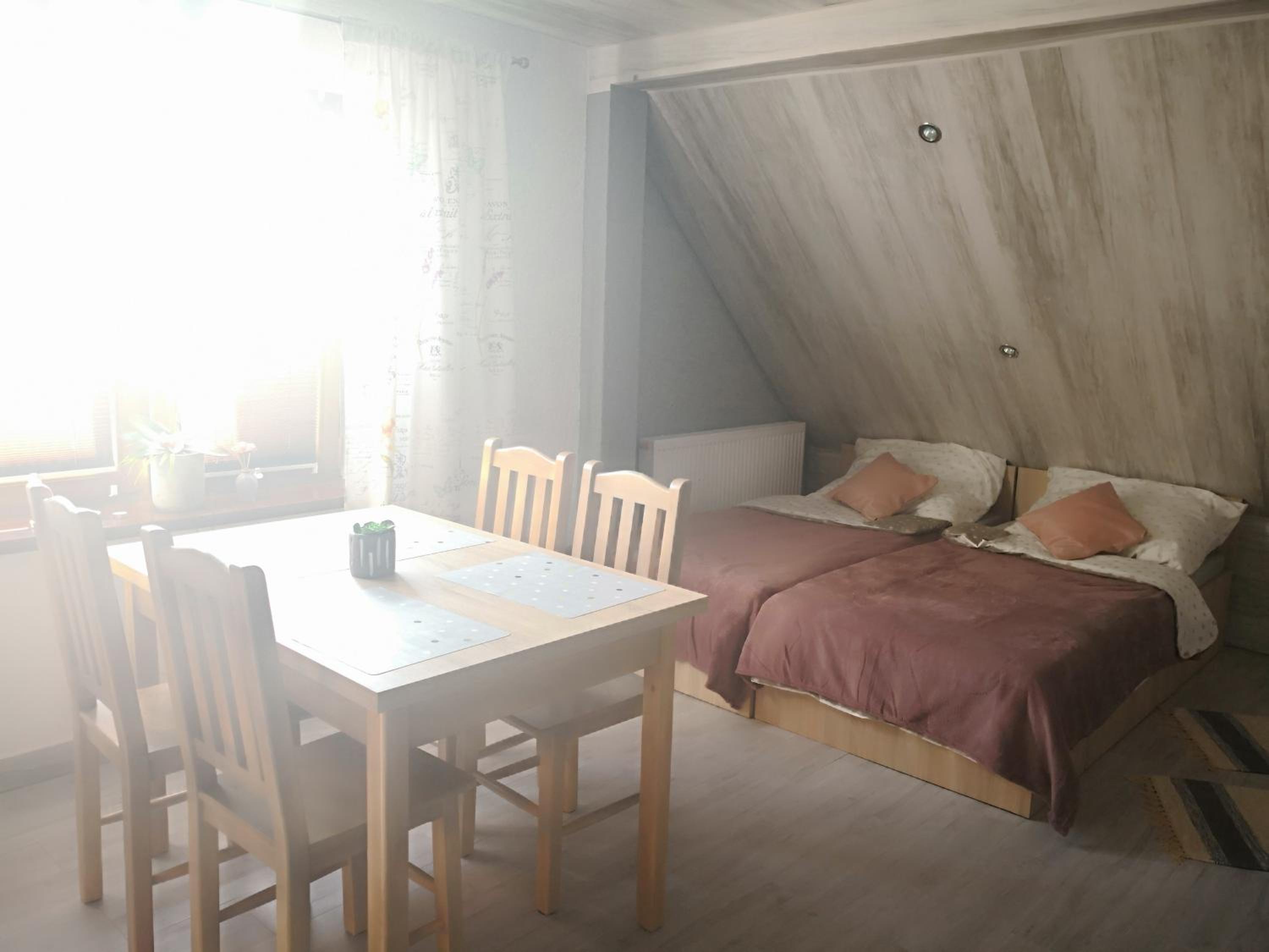 Mixed Dormitory Room photo 1