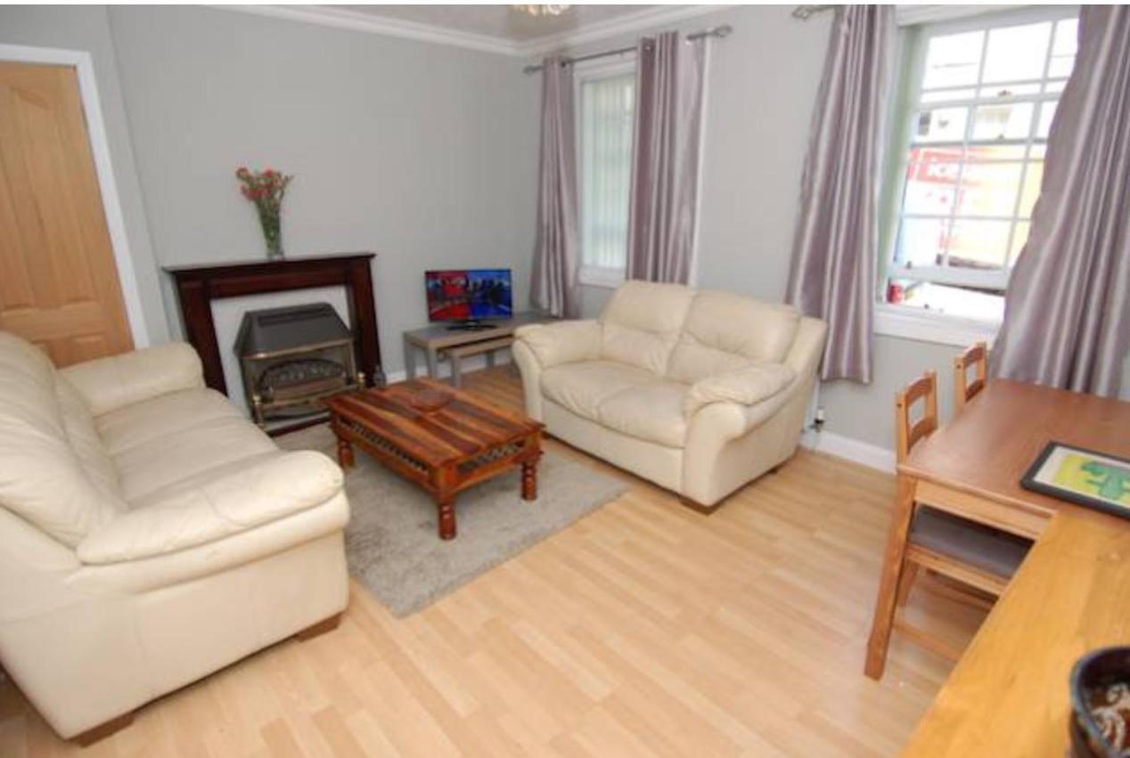 Apartment - Photo 2