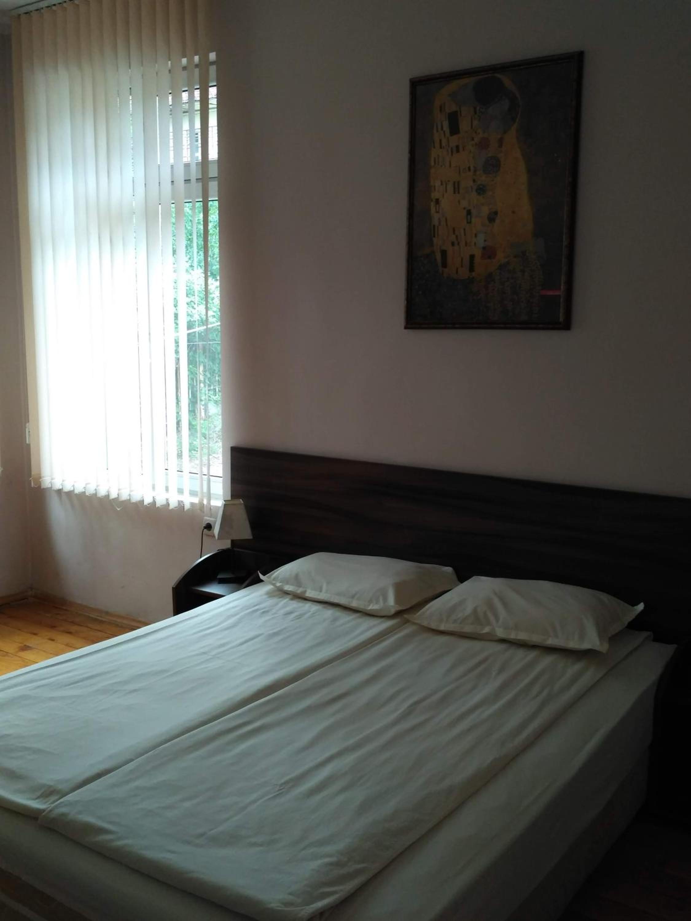 Large Double Room photo 1