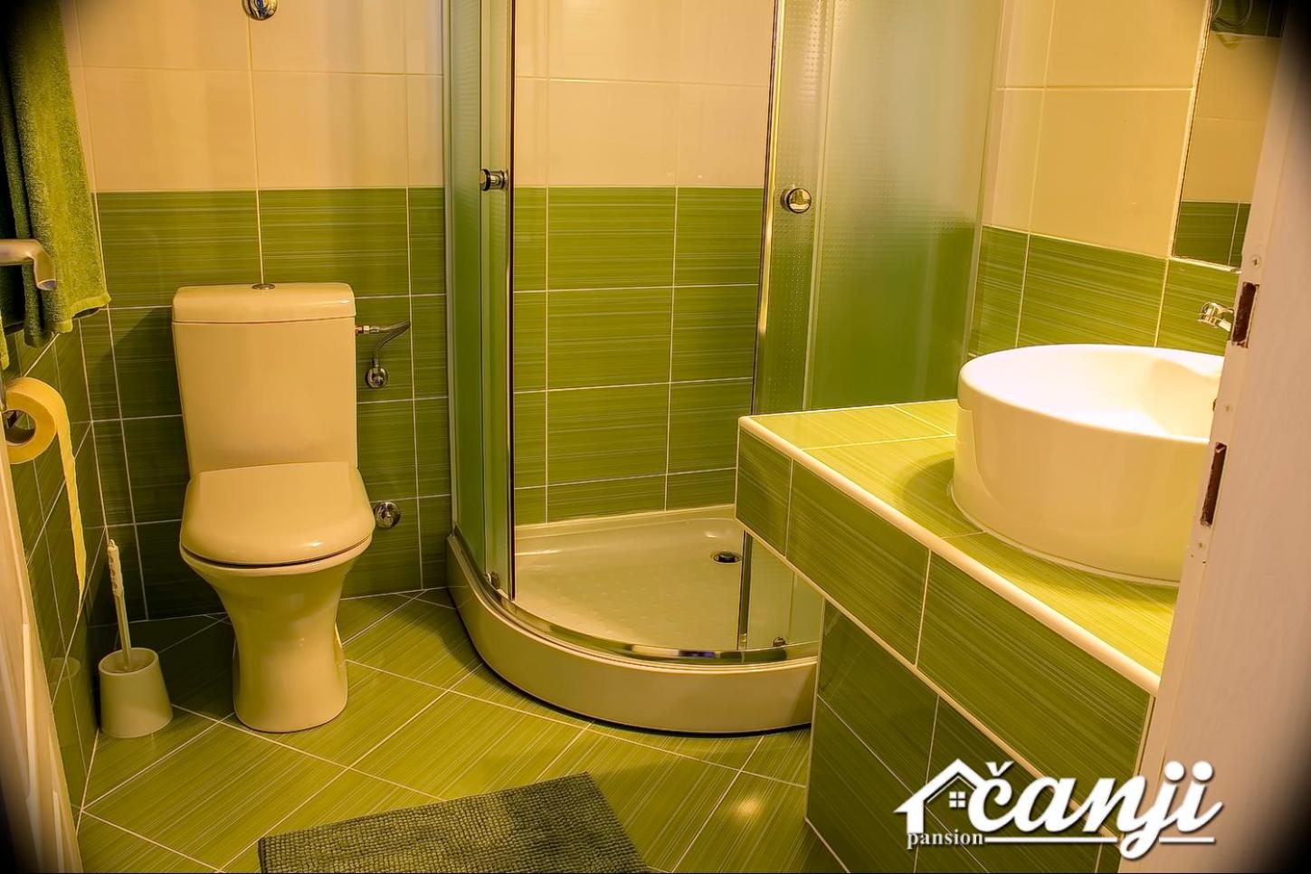 Double Room with Private Bathroom photo 3