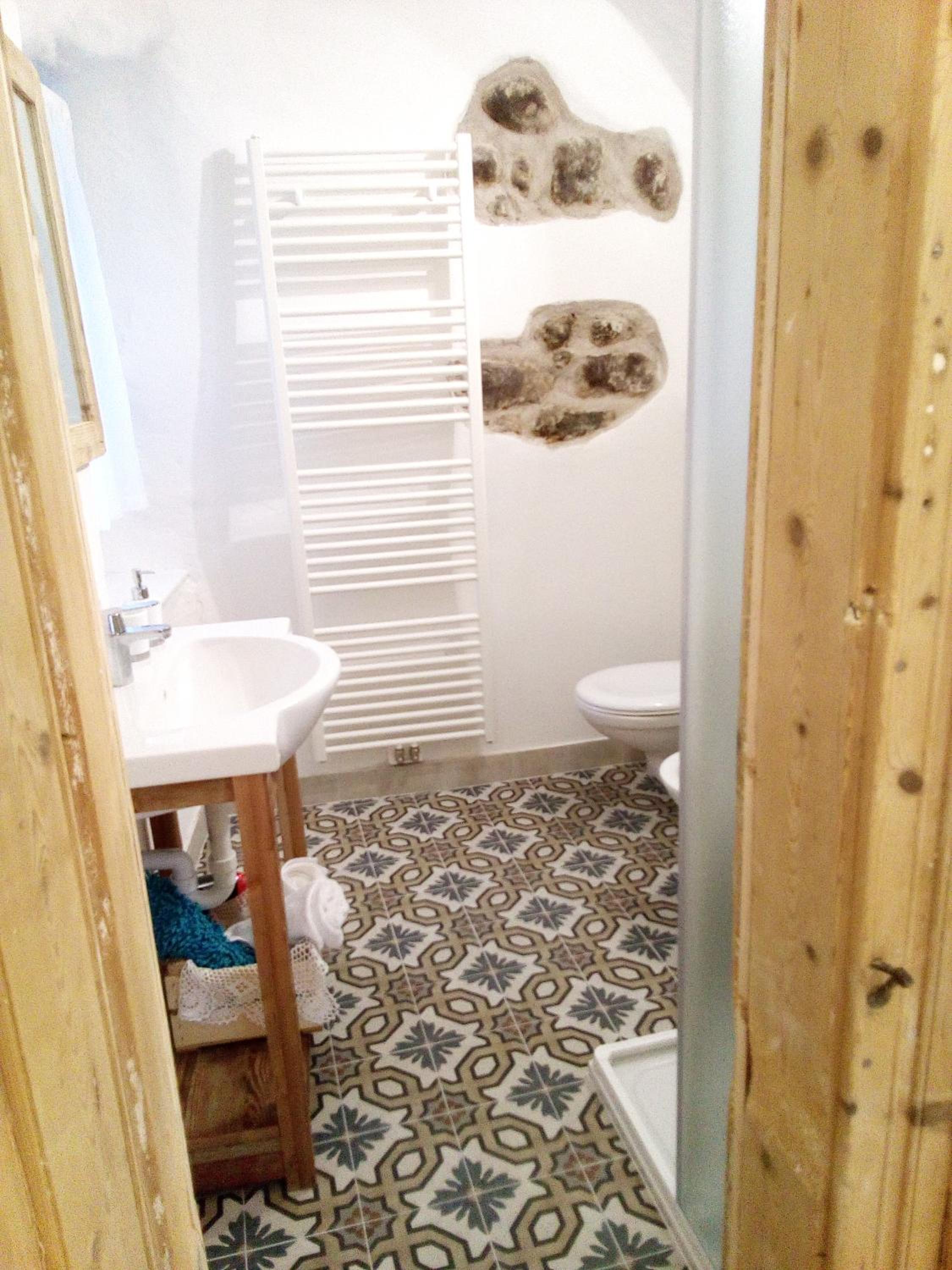 Two-Bedroom Apartment - Photo 14