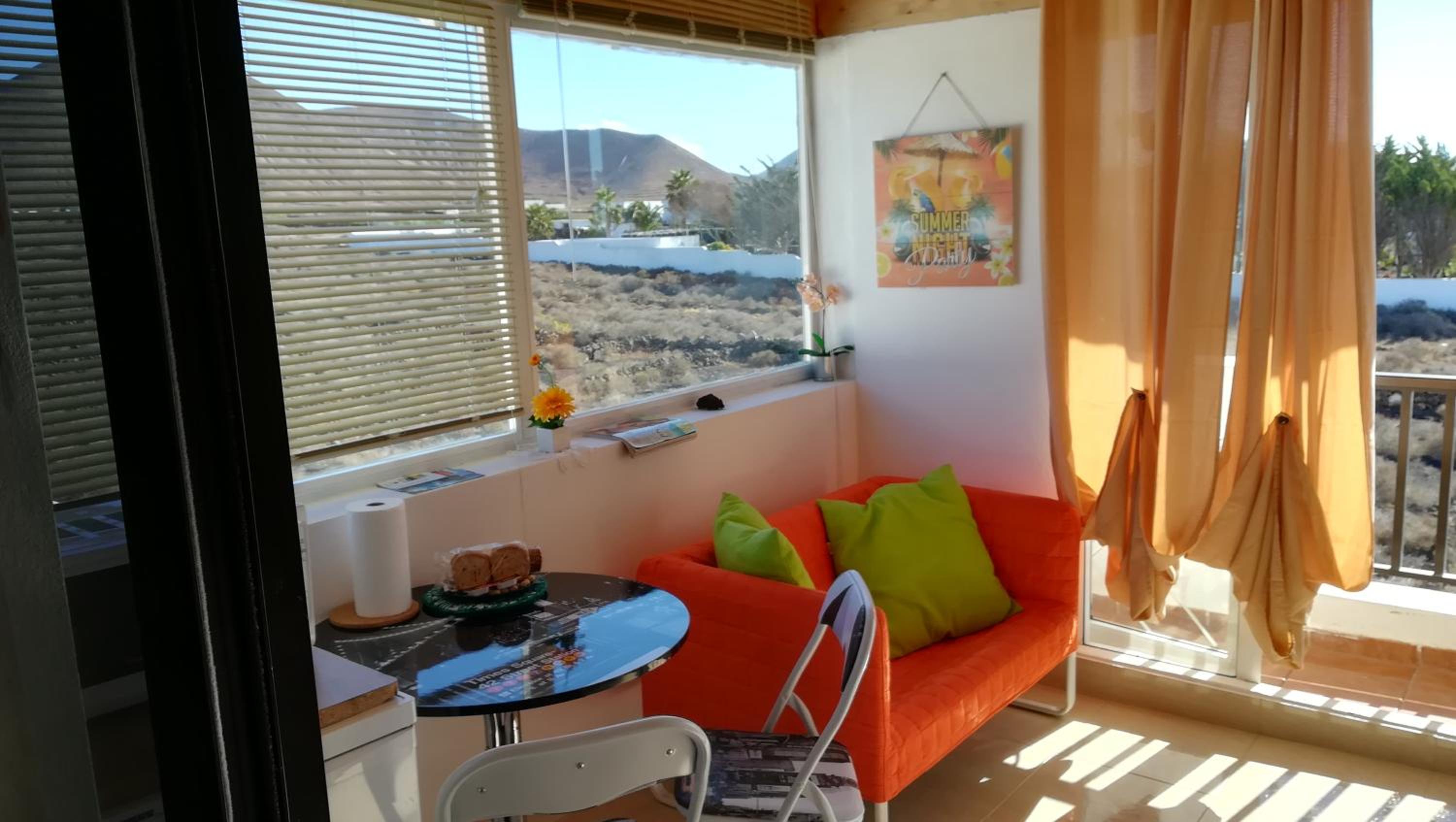 Apartamento con vista al mar