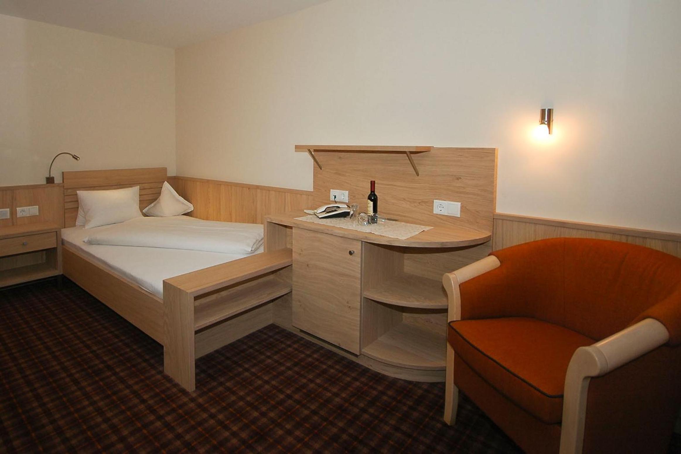 Single Room photo 1