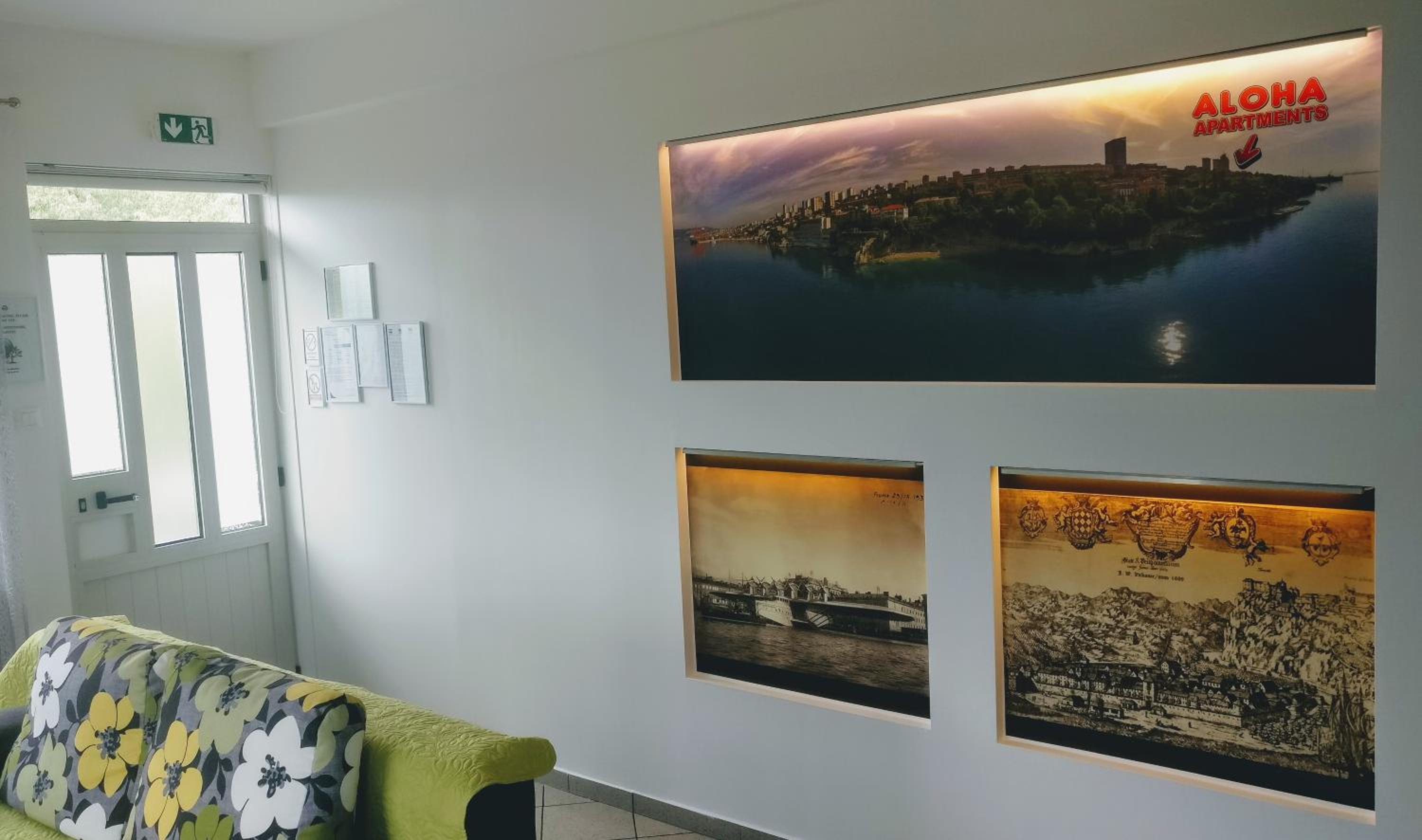 Apartment with Sea View - Photo 2