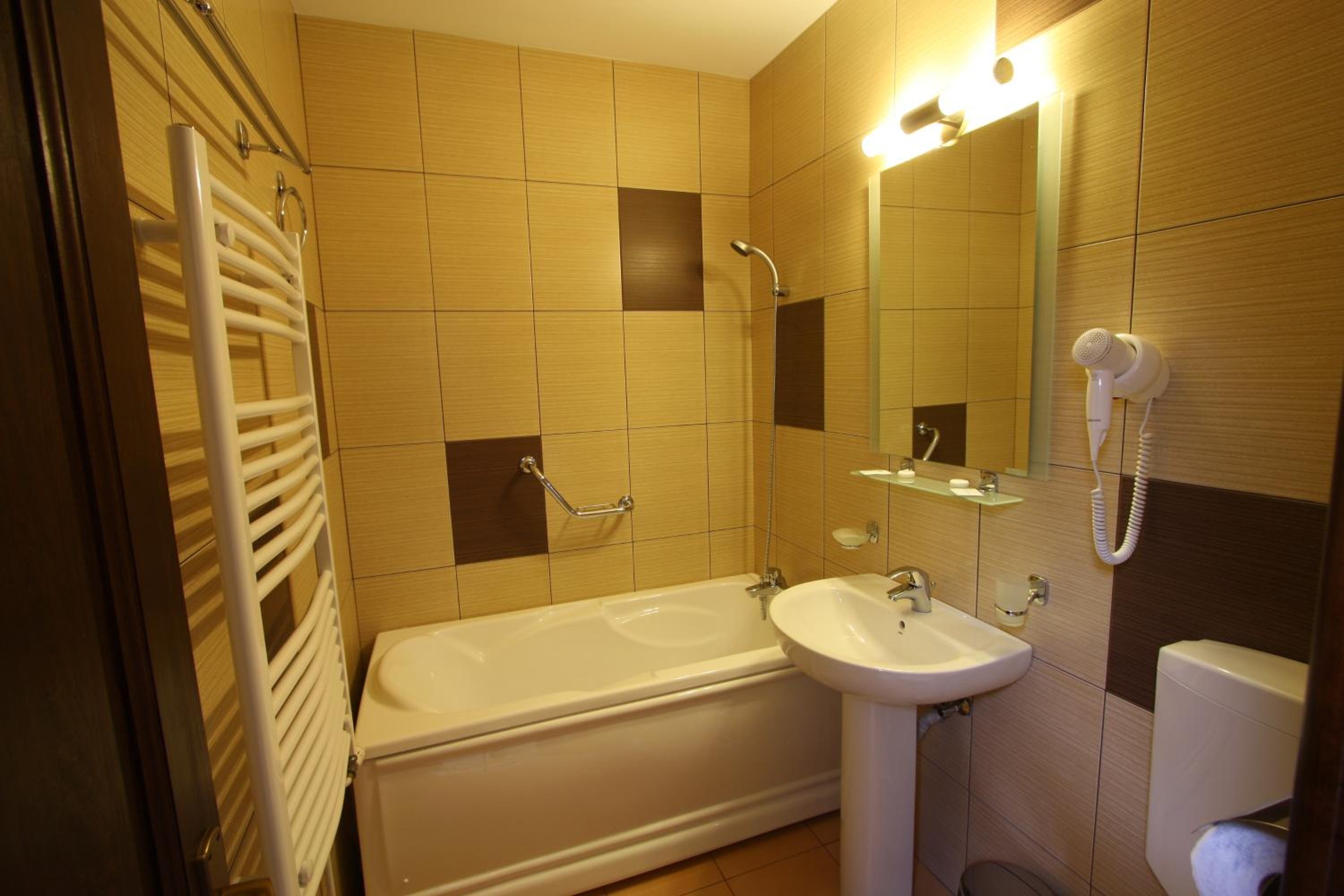 Double or Twin Room photo 2