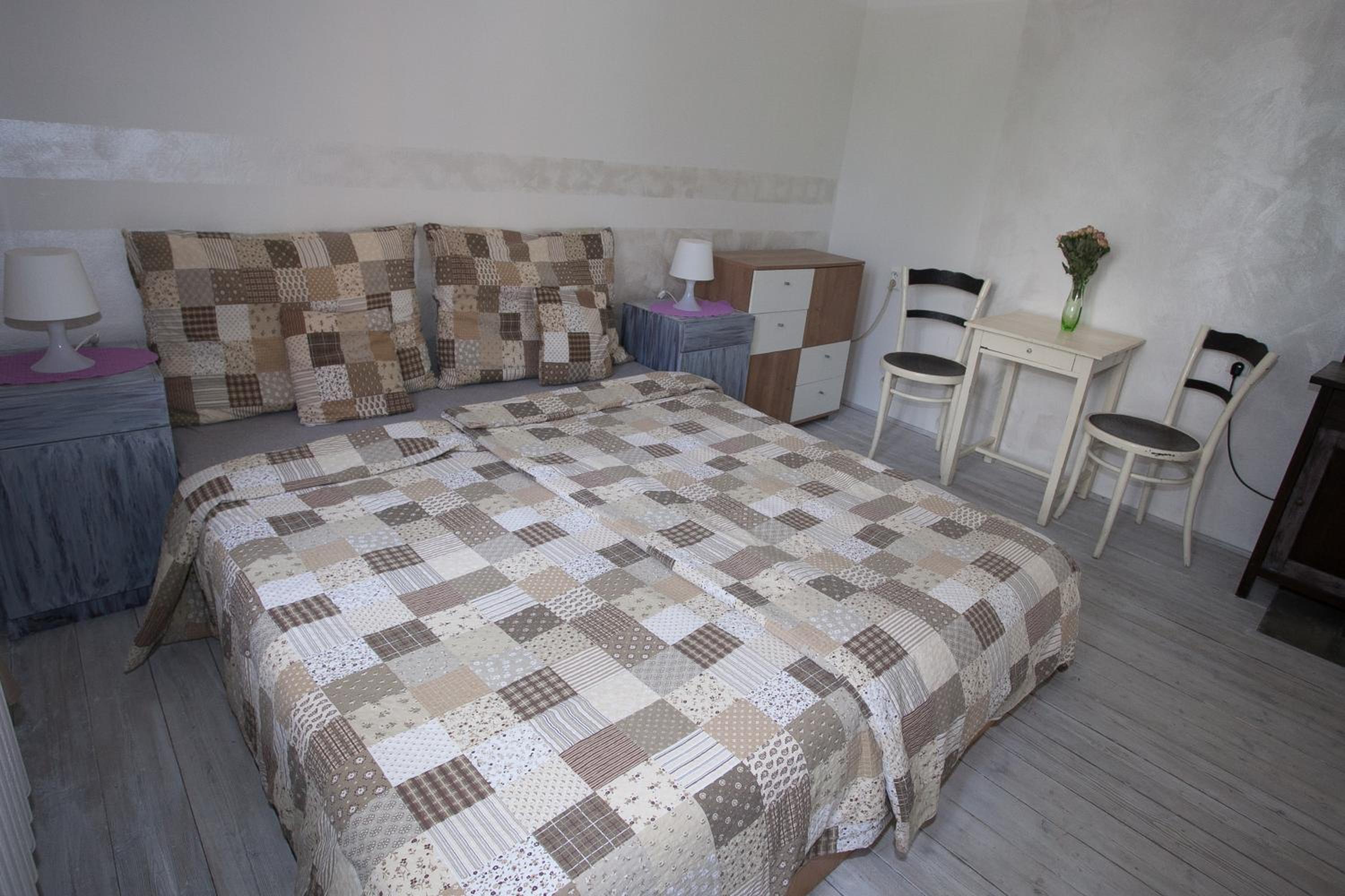 Villa photo 3