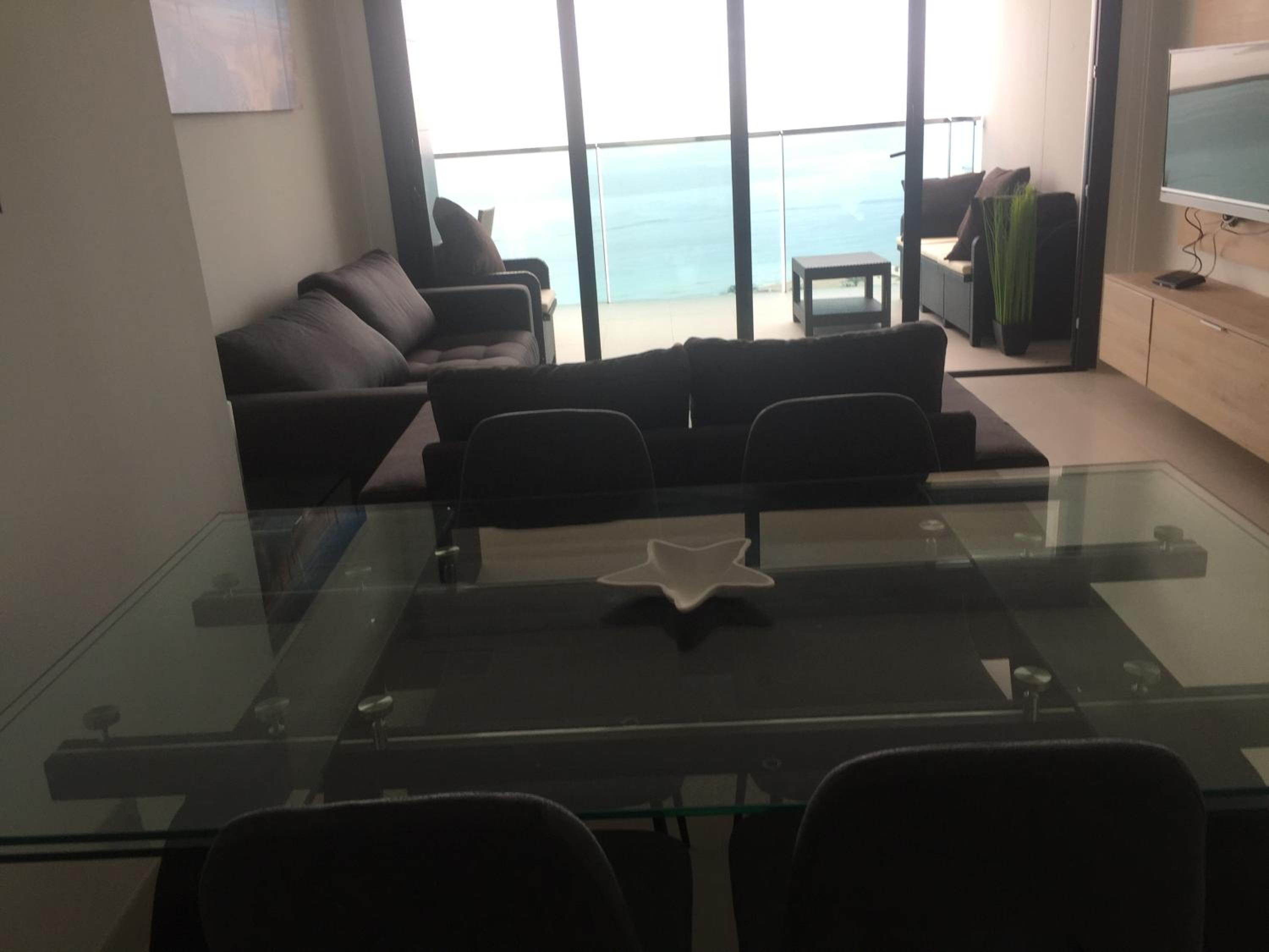 Apartamento con Terraza