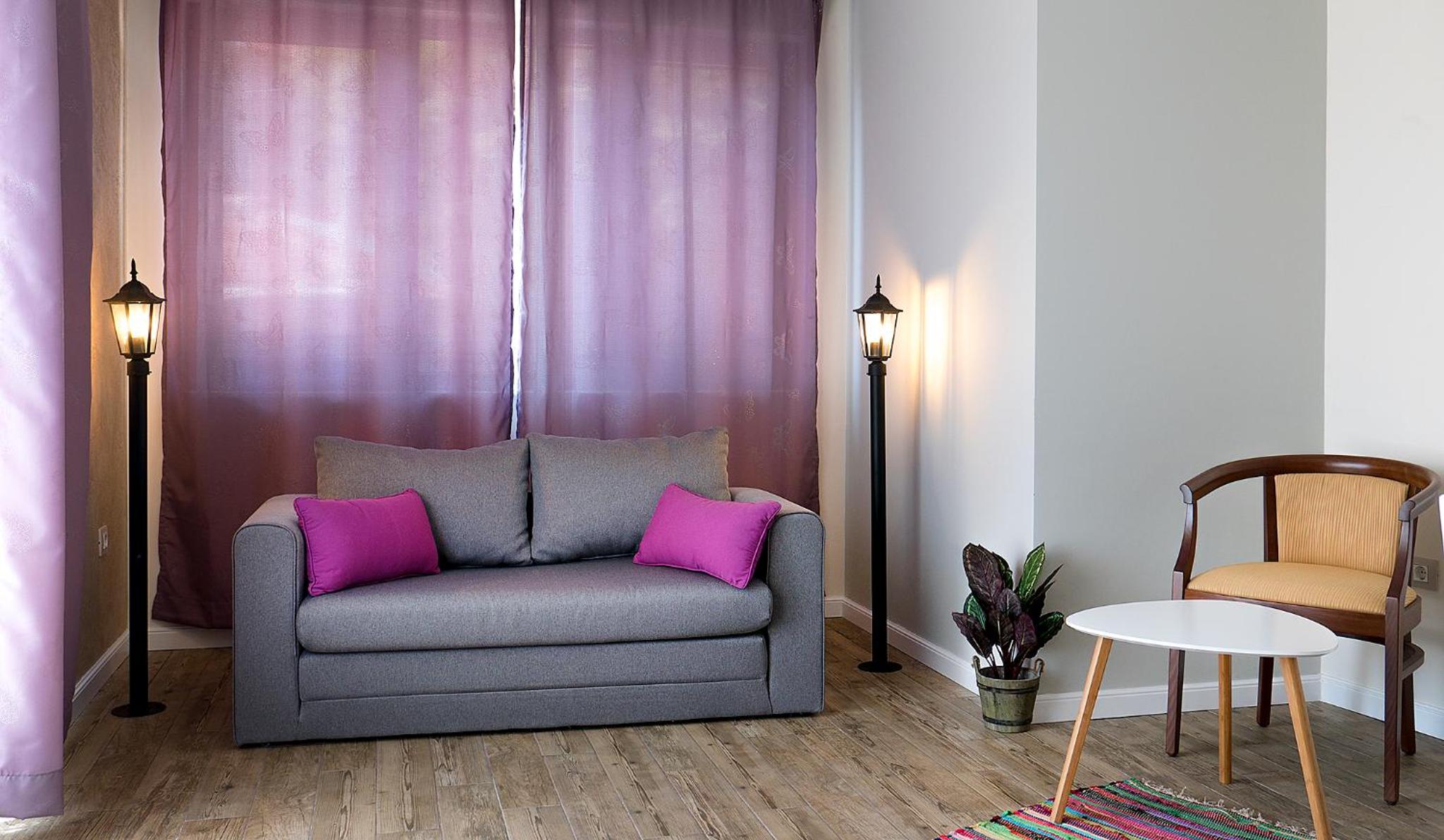 One-Bedroom Apartment with Balcony - Photo 28
