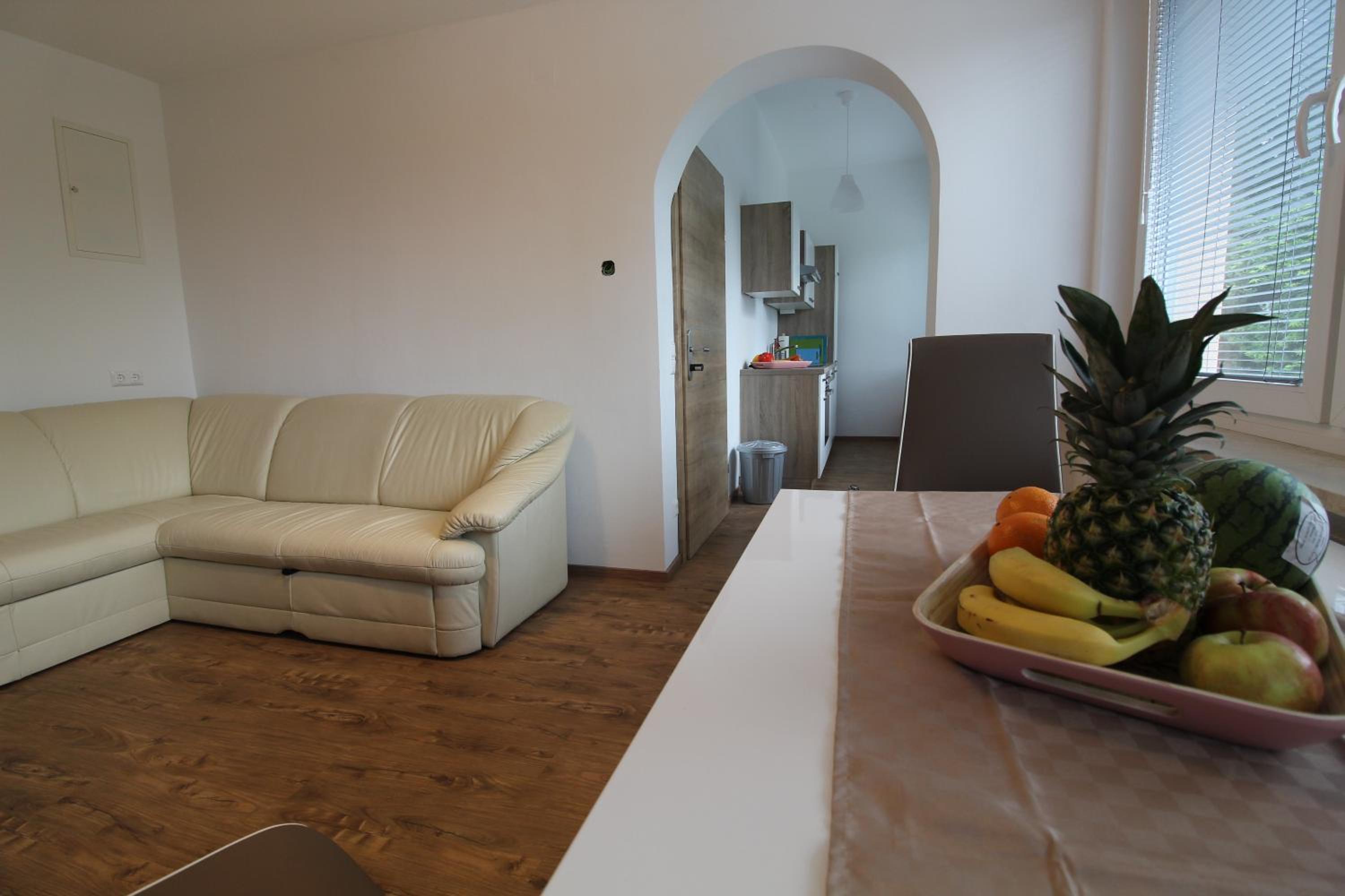 Apartment with Garden View 3 photo 3
