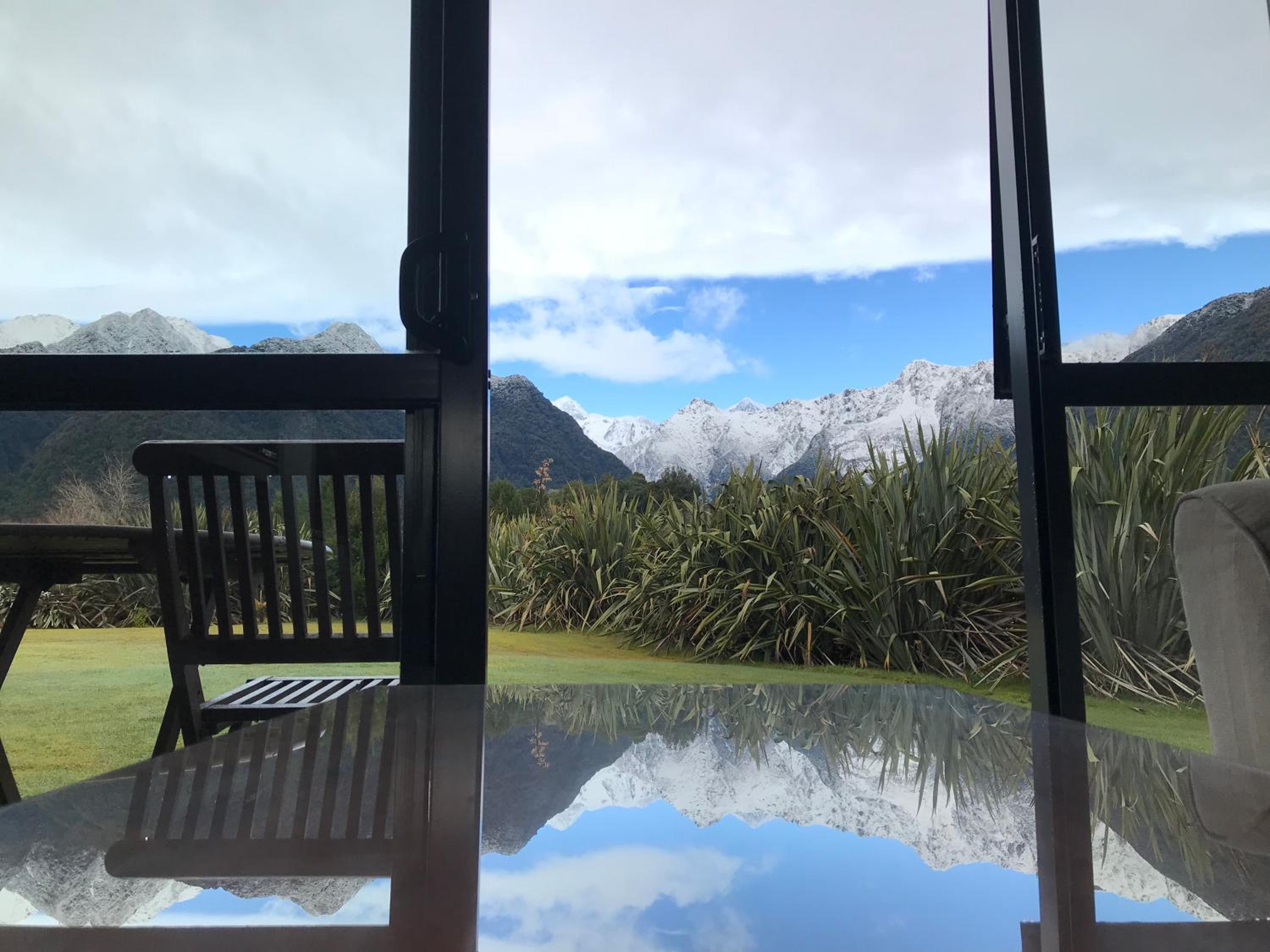 Premier Mountain View Spa - Photo 2