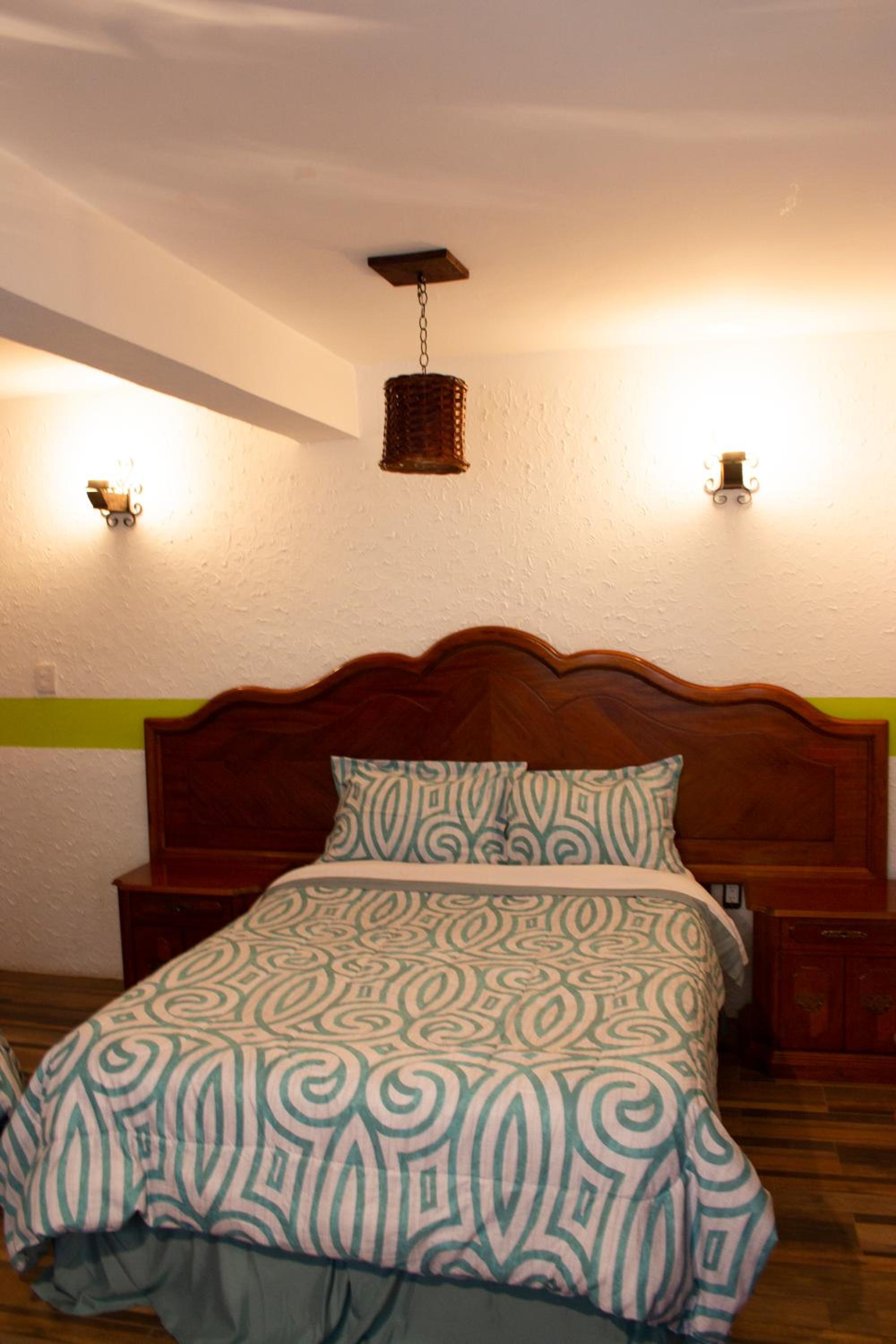 King Suite - Photo 14